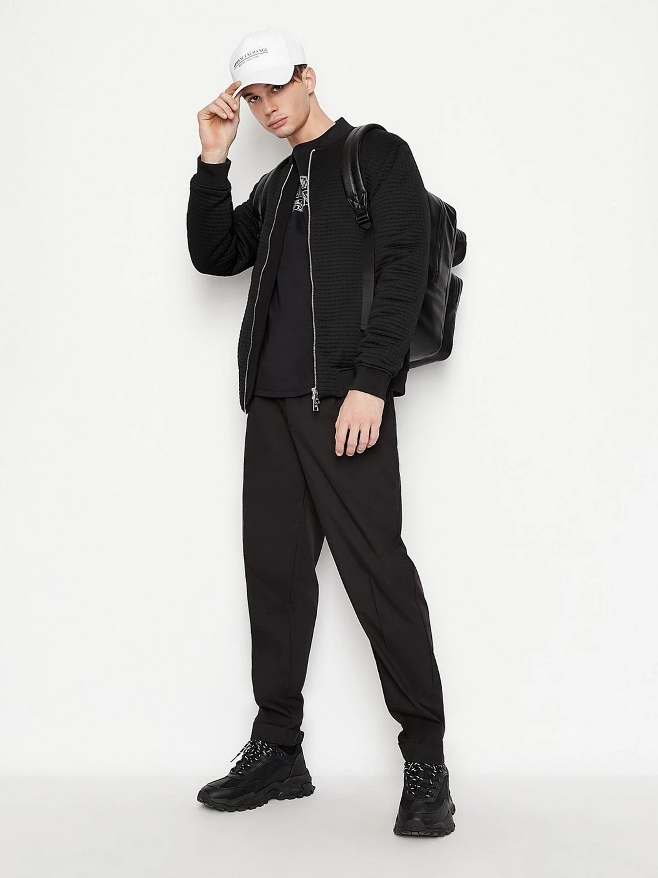 Футболки і поло Armani Exchange модель 3LZTBR-ZJ5LZ-1200 Фото