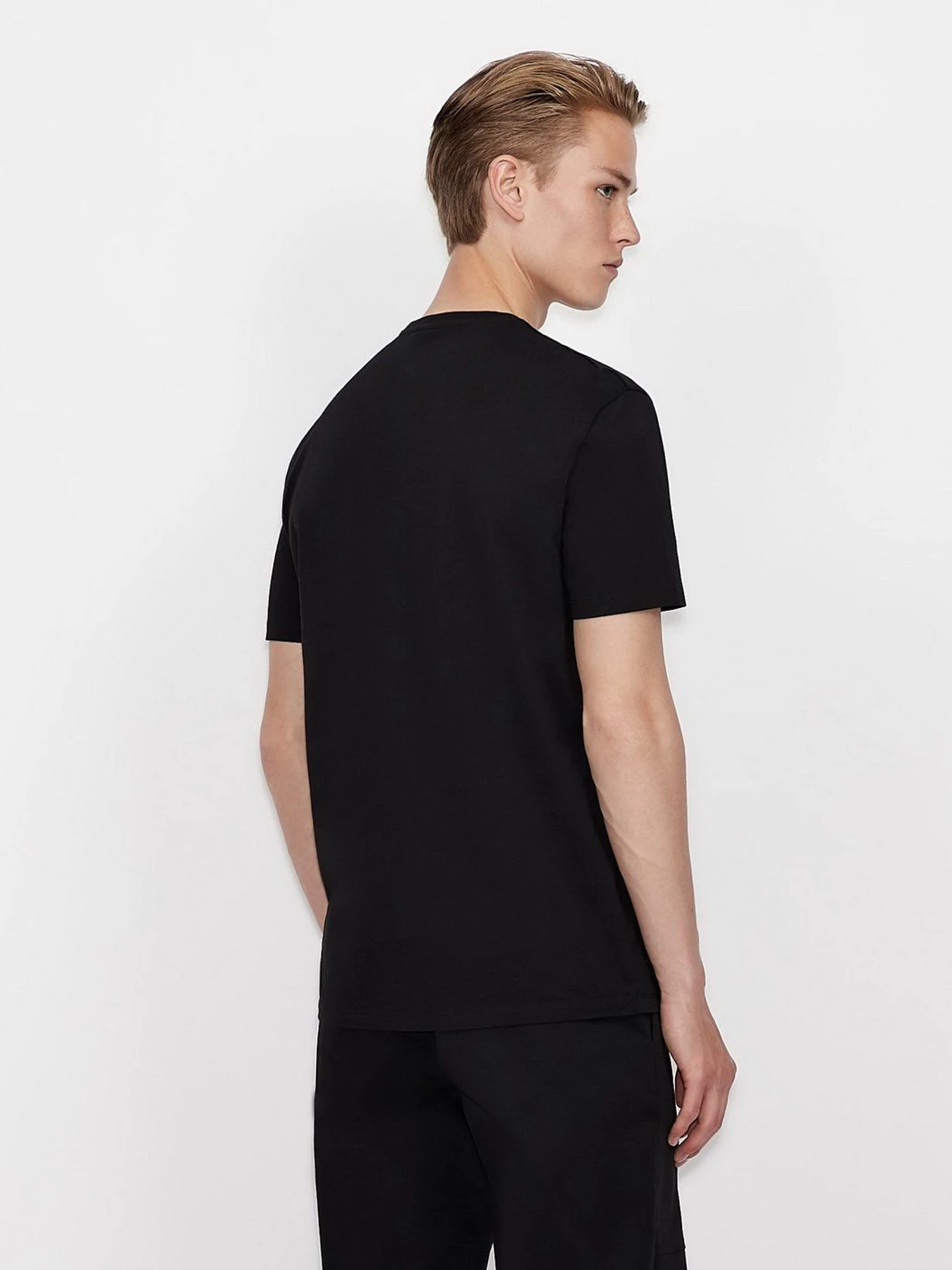 Футболки и поло Armani Exchange модель 6KZTFN-ZJ1DZ-1200 Футболки и поло Armani Exchange модель 6KZTFN-ZJ1DZ-1200 Фото
