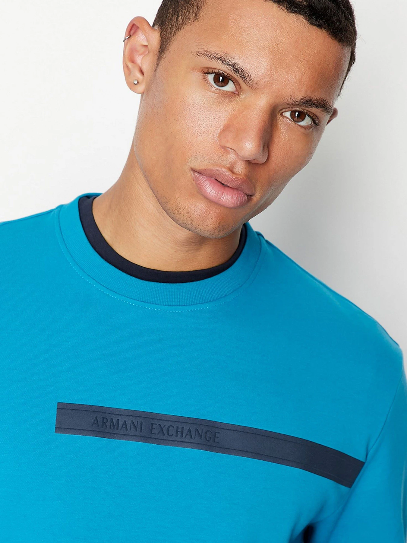 Худи и свитшоты Armani Exchange модель 3LZMAL-ZJ8QZ-15BB Худи и свитшоты Armani Exchange модель 3LZMAL-ZJ8QZ-15BB Фото