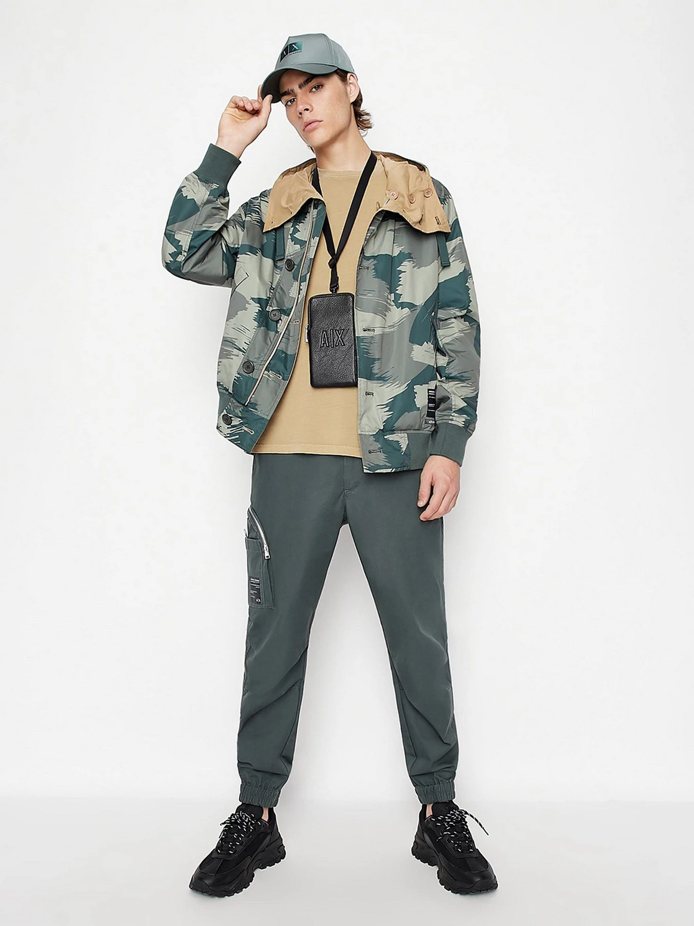 Куртки и дубленки Armani Exchange модель 3LZB01-ZNR9Z-4873 Фото