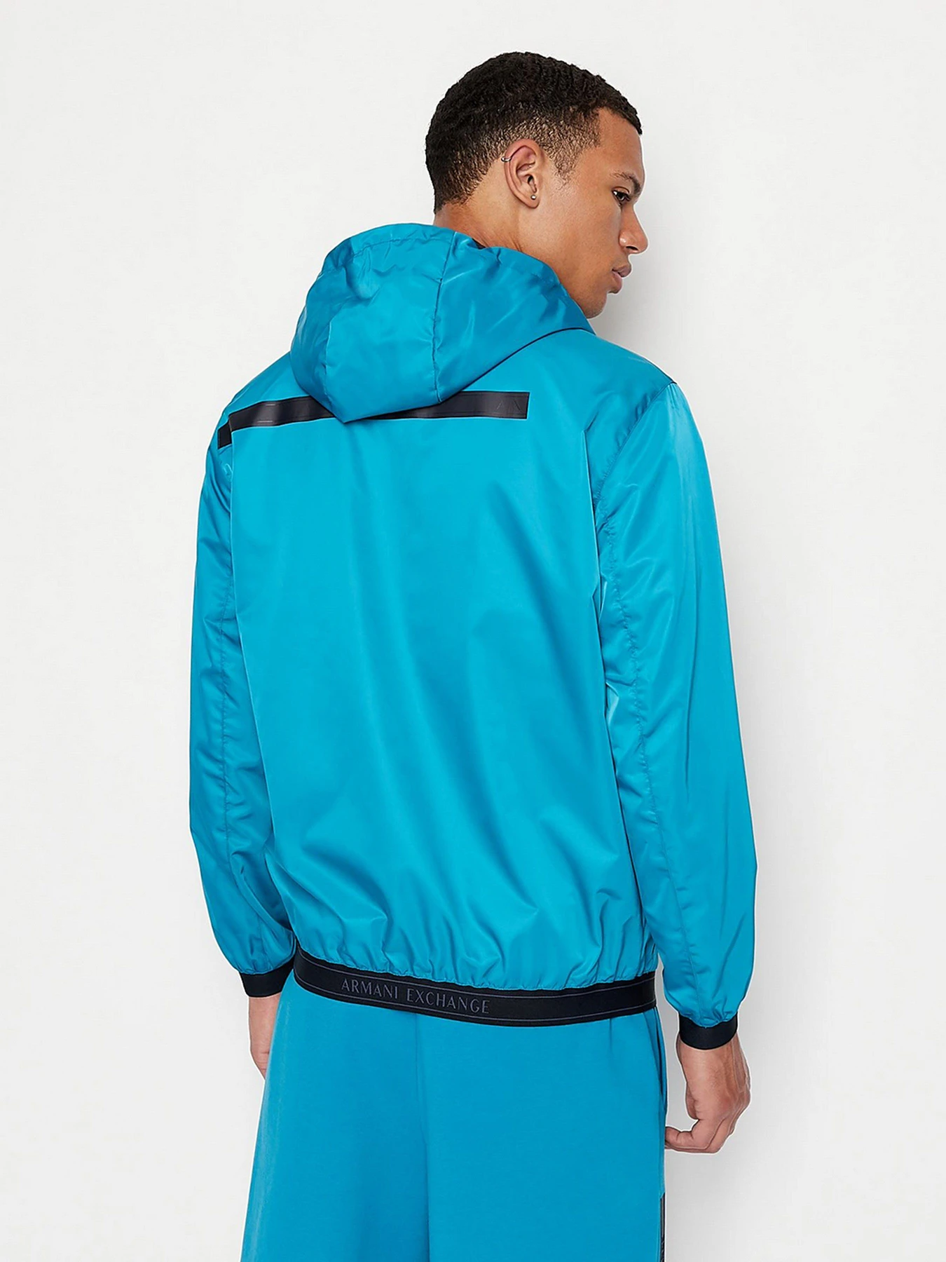 Куртки та дублянки Armani Exchange модель 3LZB11-ZNJ7Z-15BB Куртки та дублянки Armani Exchange модель 3LZB11-ZNJ7Z-15BB Фото