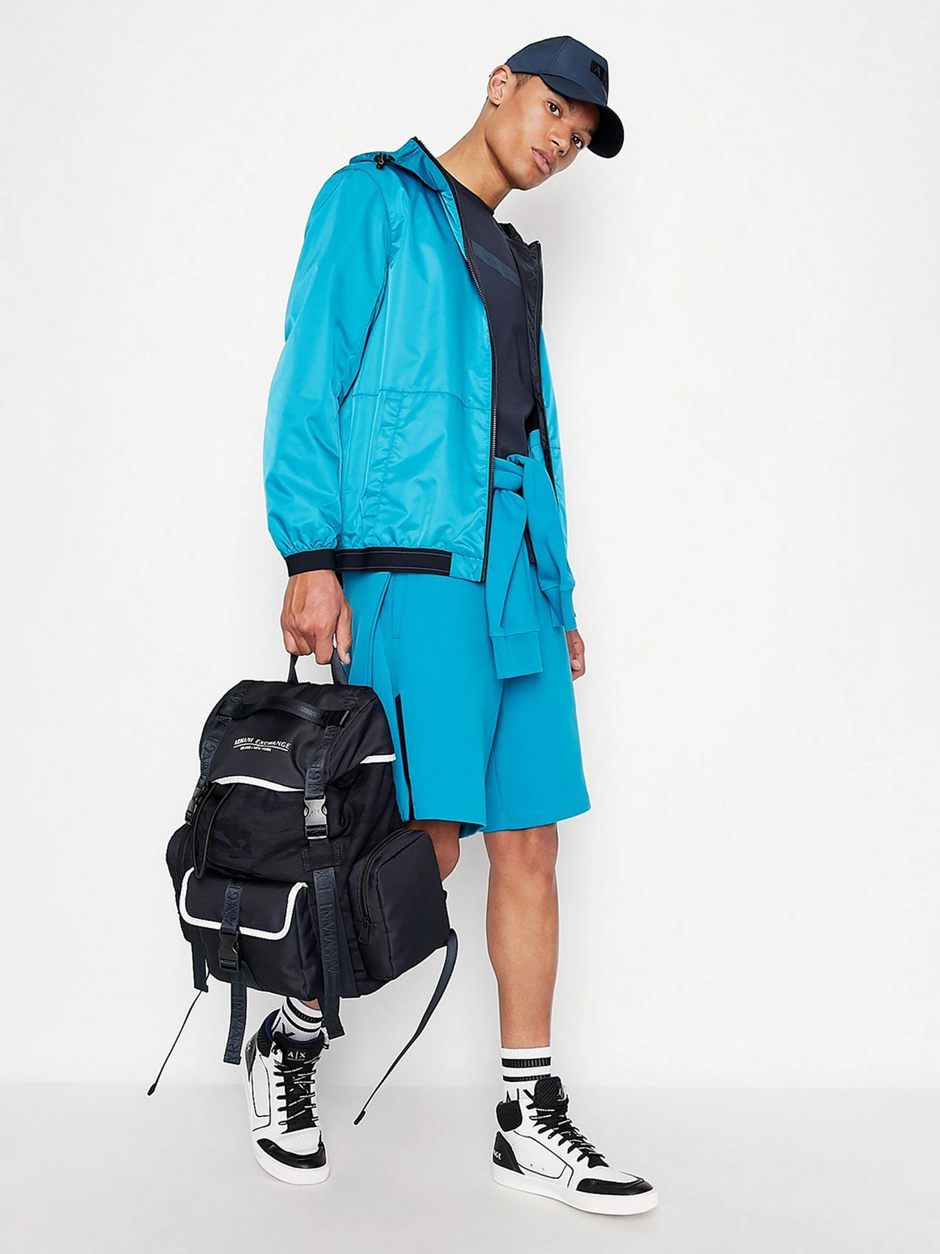 Куртки та дублянки Armani Exchange модель 3LZB11-ZNJ7Z-15BB Куртки та дублянки Armani Exchange модель 3LZB11-ZNJ7Z-15BB Фото