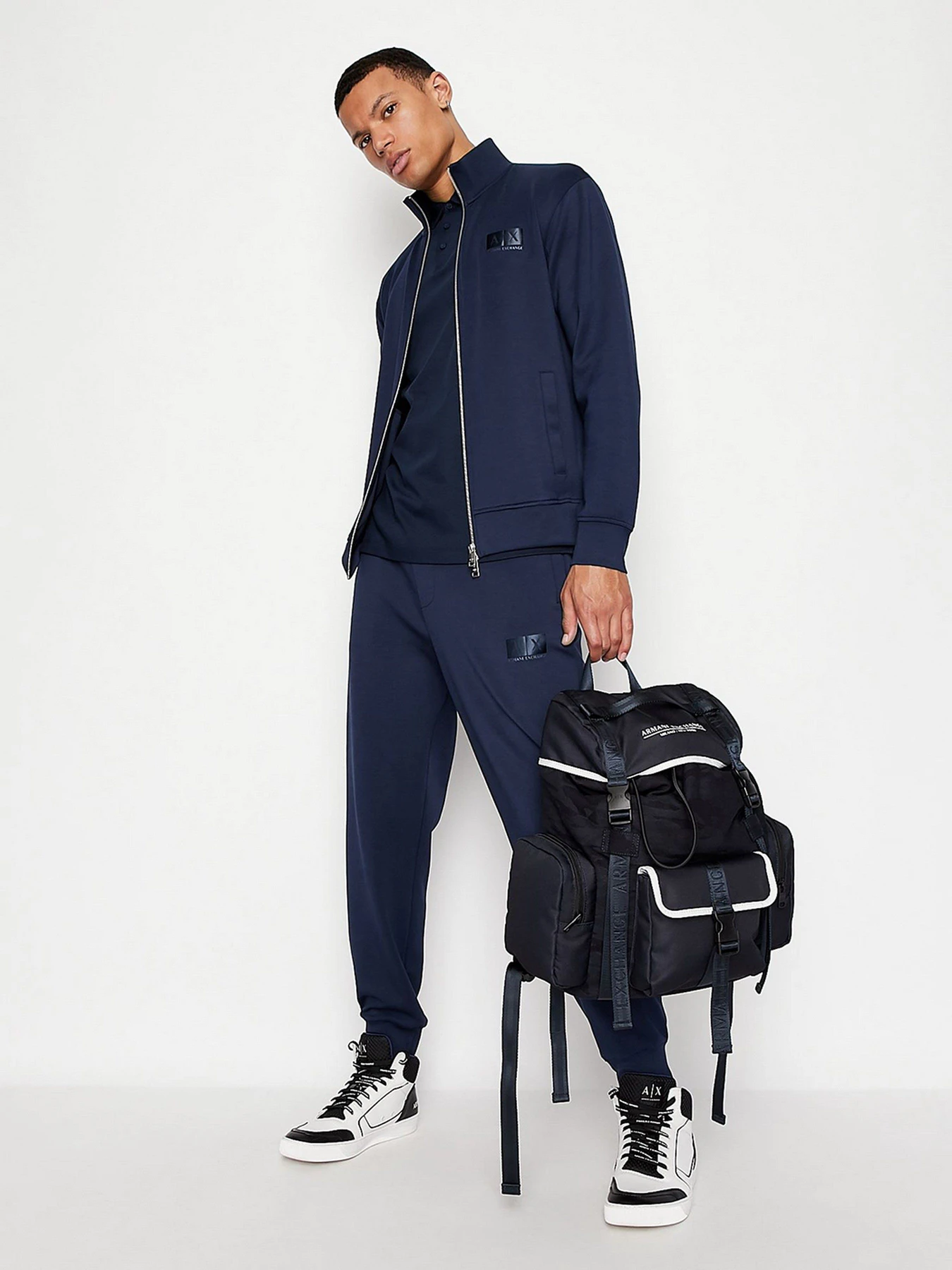 Футболки и поло Armani Exchange модель 3LZFHC-ZJZEZ-15BA Футболки и поло Armani Exchange модель 3LZFHC-ZJZEZ-15BA Фото