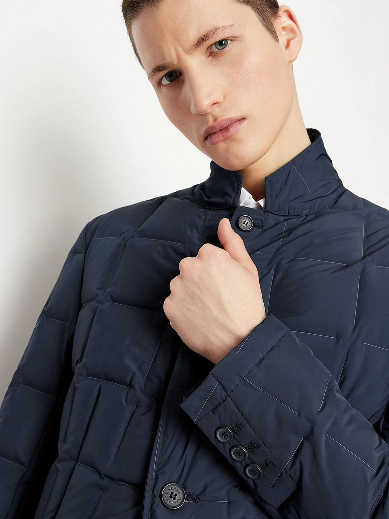 Пиджаки Armani Exchange модель 3LZG10-ZNIDZ-25AS Пиджаки Armani Exchange модель 3LZG10-ZNIDZ-25AS Фото