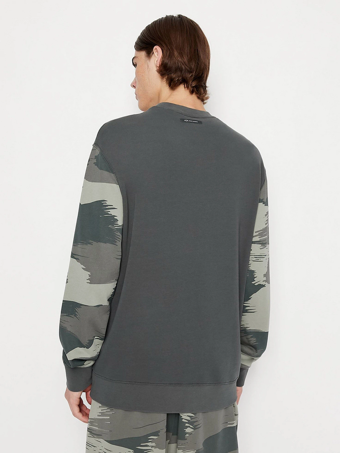 Худи и свитшоты Armani Exchange модель 3LZMHB-ZJEFZ-25BE Худи и свитшоты Armani Exchange модель 3LZMHB-ZJEFZ-25BE Фото