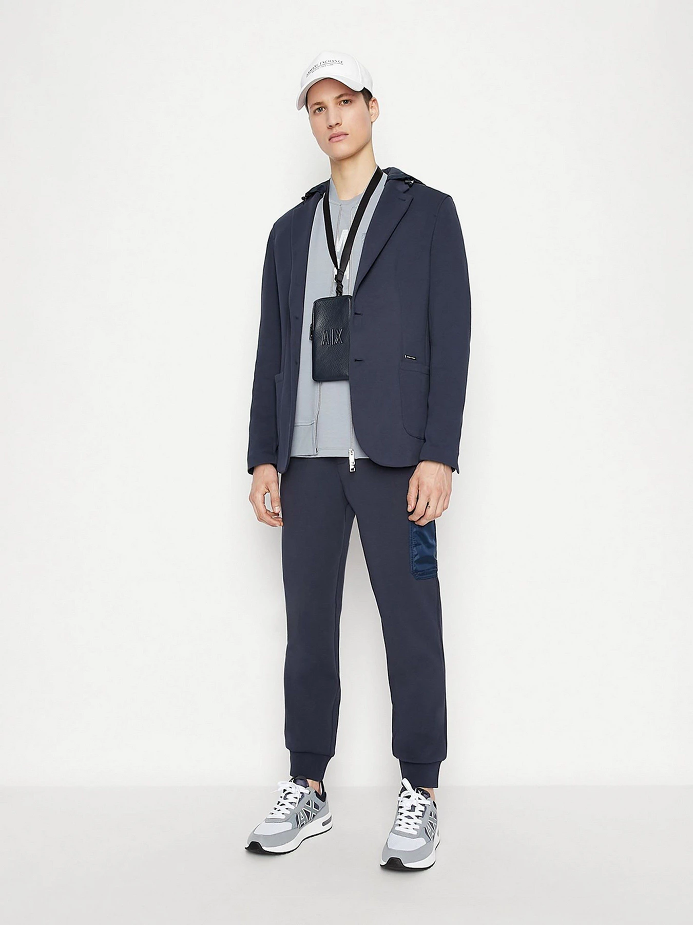 Футболки и поло Armani Exchange модель 3LZTFA-ZJH4Z-1966 Футболки и поло Armani Exchange модель 3LZTFA-ZJH4Z-1966 Фото