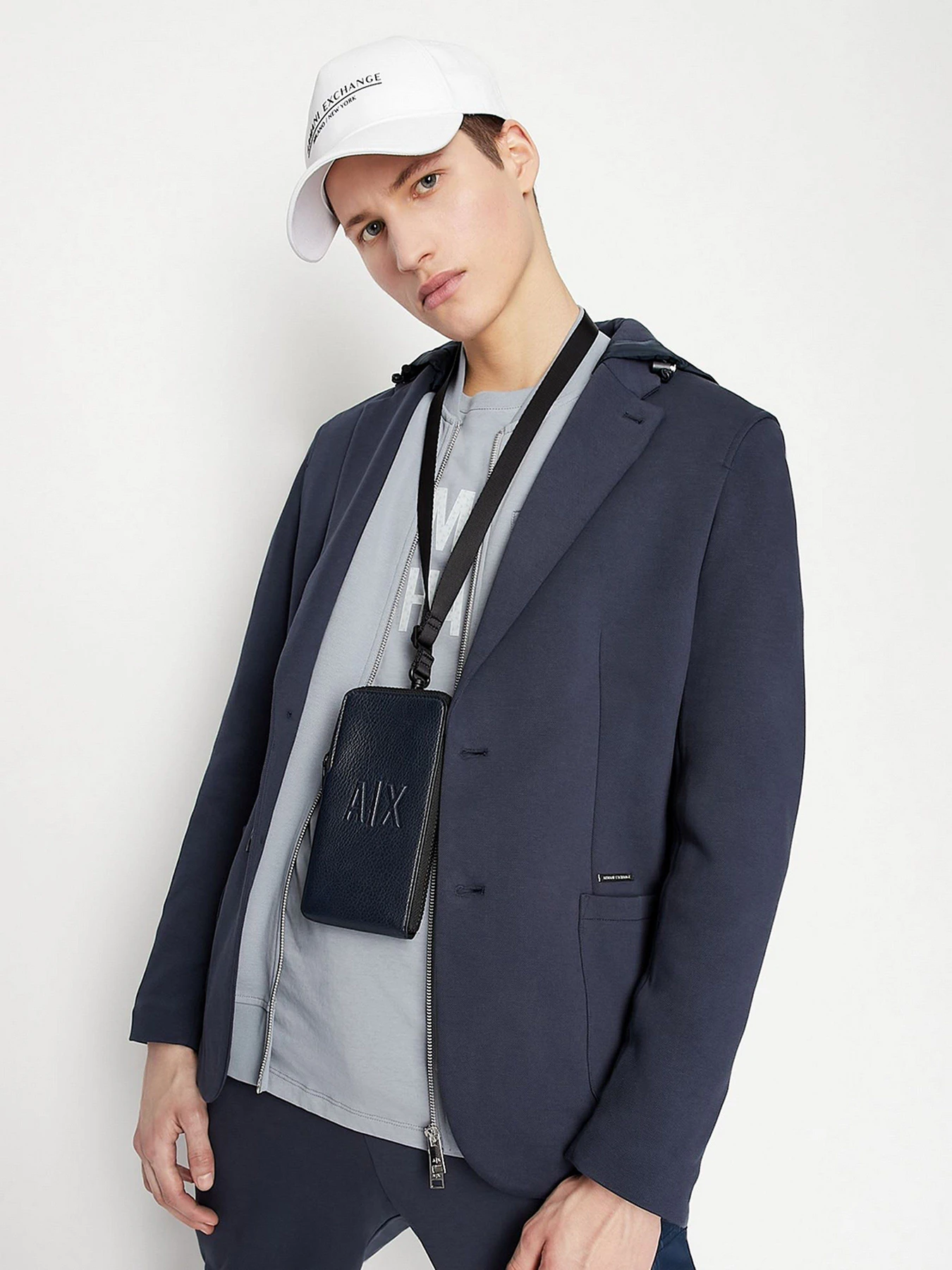 Футболки и поло Armani Exchange модель 3LZTFA-ZJH4Z-1966 Футболки и поло Armani Exchange модель 3LZTFA-ZJH4Z-1966 Фото