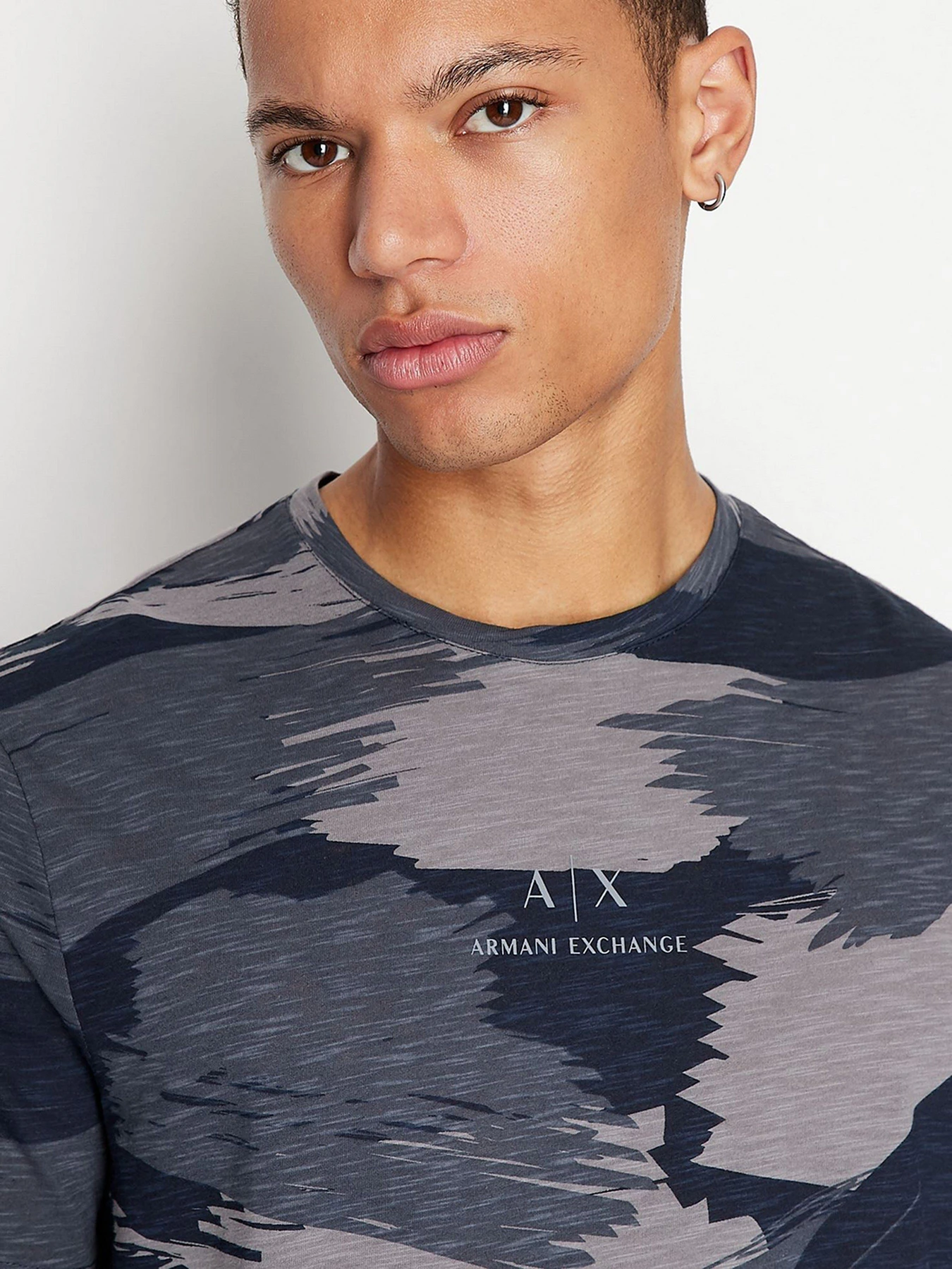 Футболки и поло Armani Exchange модель 3LZTHP-ZJ7DZ-55HN Фото