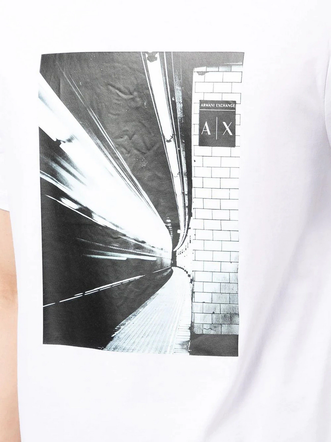 Футболки и поло Armani Exchange модель 3LZTJD-ZJBVZ-1100 Футболки и поло Armani Exchange модель 3LZTJD-ZJBVZ-1100 Фото