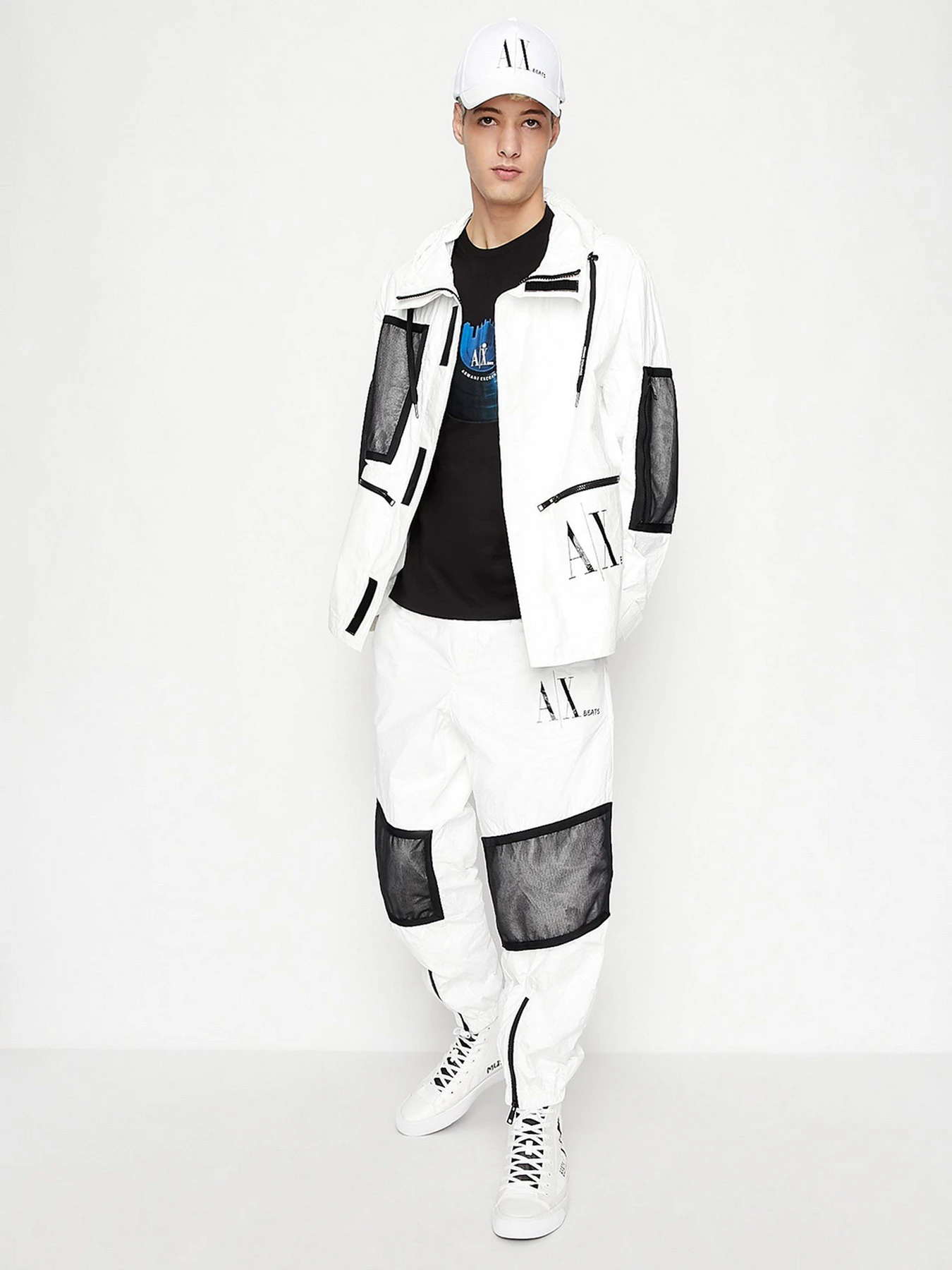 Футболки и поло Armani Exchange модель 3LZTJJ-ZJBVZ-8263 Футболки и поло Armani Exchange модель 3LZTJJ-ZJBVZ-8263 Фото