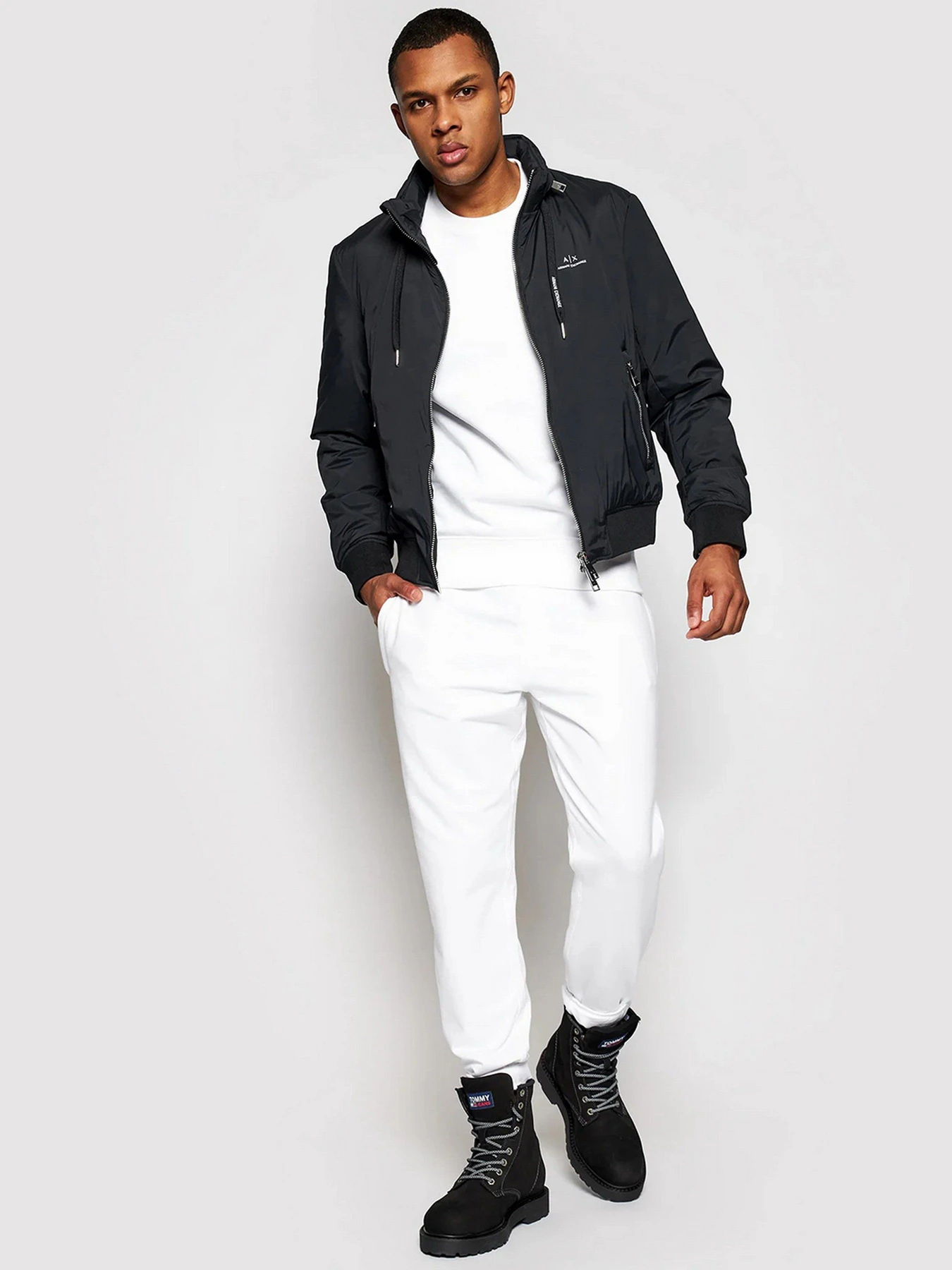 Куртки и дубленки Armani Exchange модель 8NZB60-ZN97Z-1200 Фото