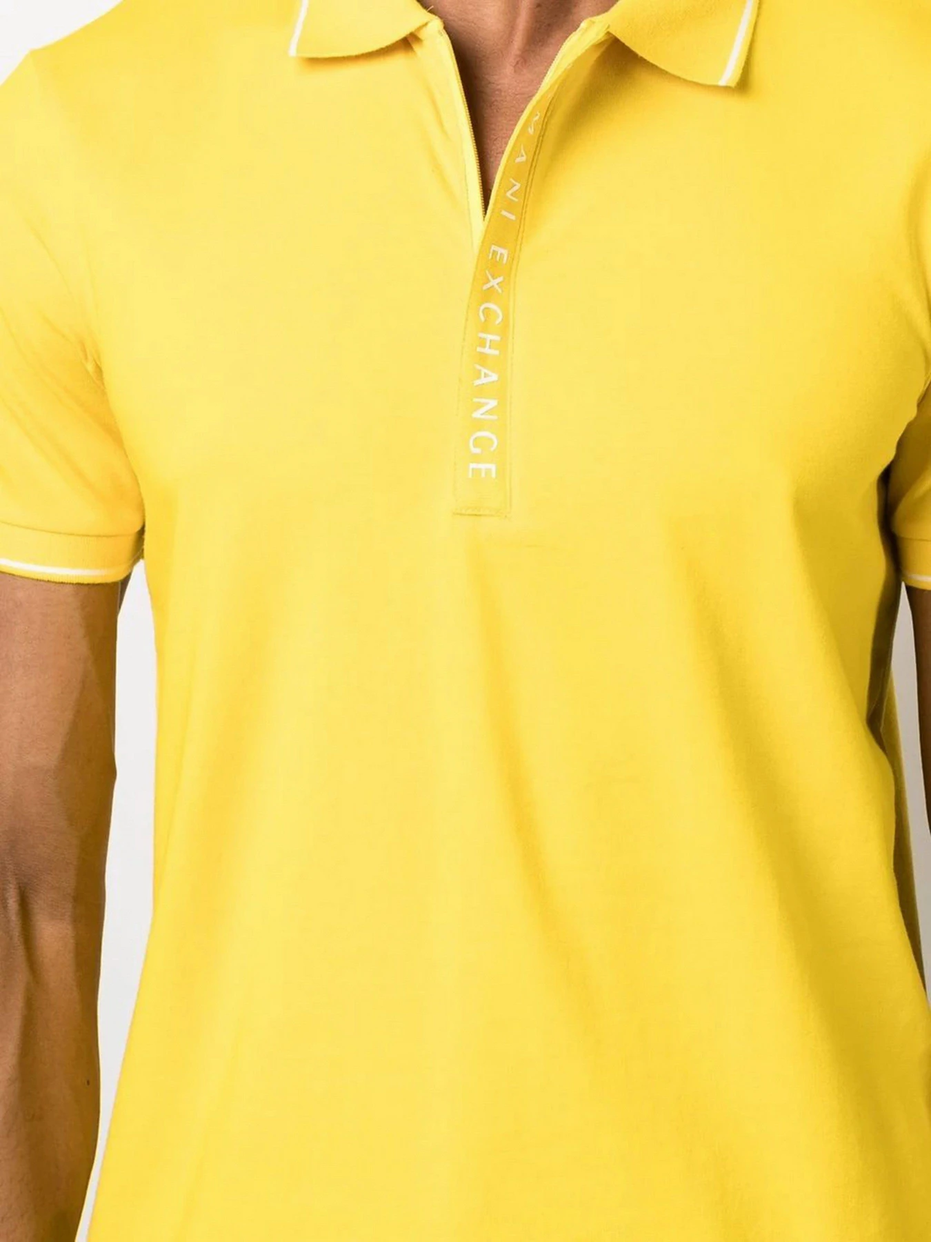 Футболки и поло Armani Exchange модель 8NZF71-ZJH2Z-1683 Футболки и поло Armani Exchange модель 8NZF71-ZJH2Z-1683 Фото