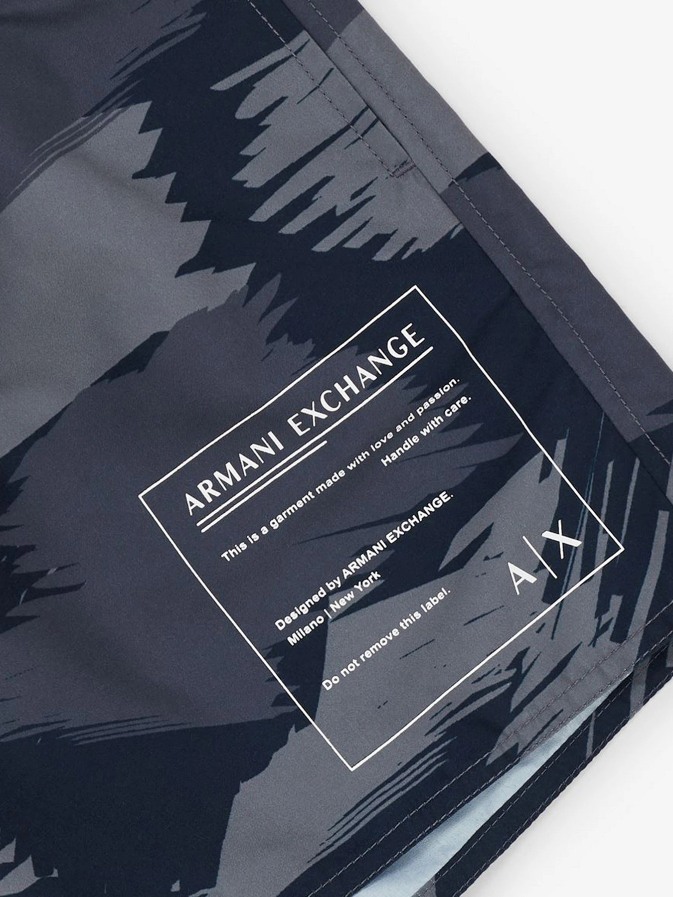 Одяг для пляжу Armani Exchange модель 953001-2R609-93435 Одяг для пляжу Armani Exchange модель 953001-2R609-93435 Фото