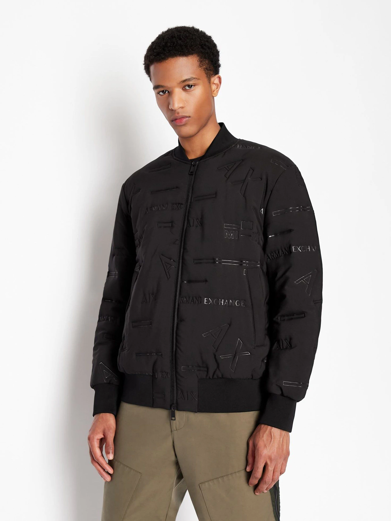 Куртки и дубленки Armani Exchange модель 6LZB04-ZNUDZ-22BA Куртки и дубленки Armani Exchange модель 6LZB04-ZNUDZ-22BA Фото