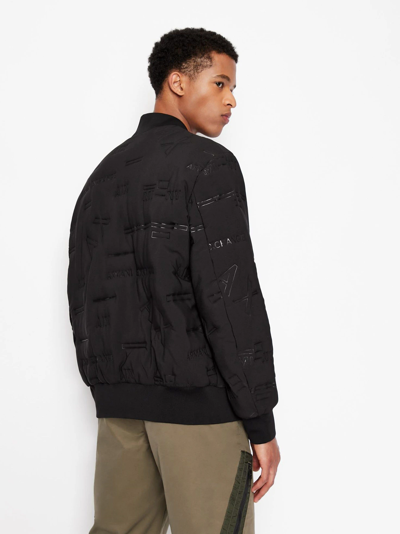 Куртки и дубленки Armani Exchange модель 6LZB04-ZNUDZ-22BA Куртки и дубленки Armani Exchange модель 6LZB04-ZNUDZ-22BA Фото