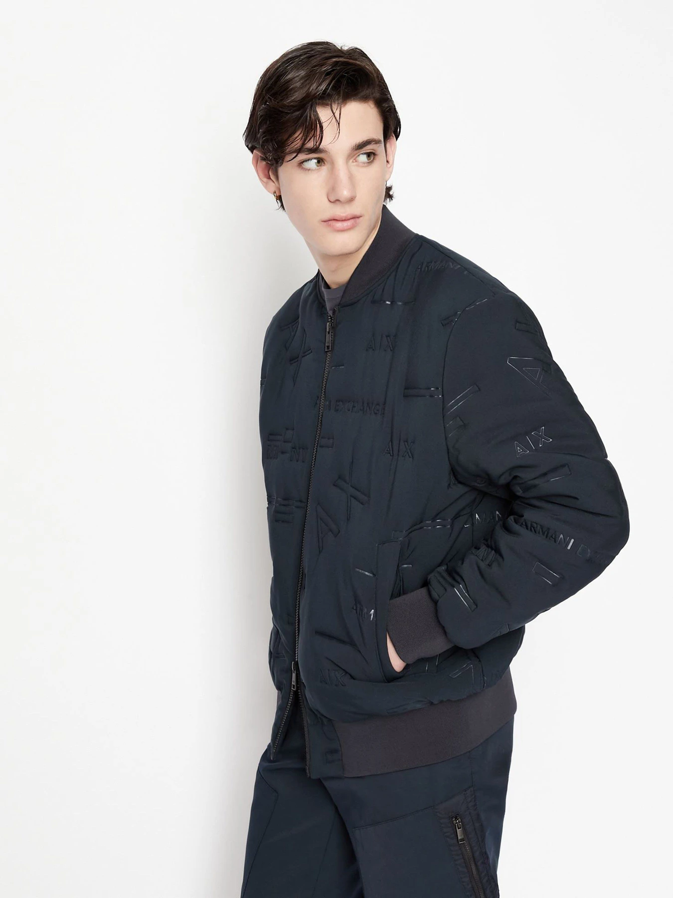 Куртки та дублянки Armani Exchange модель 6LZB04-ZNUDZ-25CQ Куртки та дублянки Armani Exchange модель 6LZB04-ZNUDZ-25CQ Фото