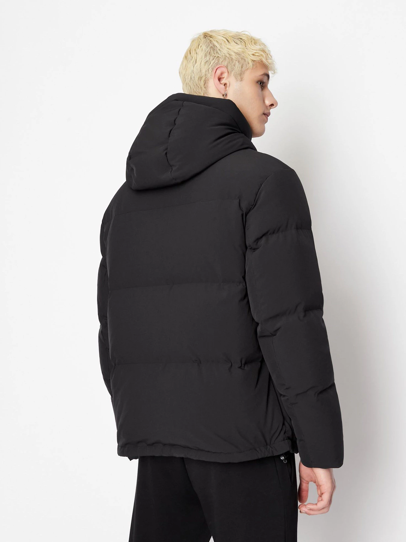 Куртки и дубленки Armani Exchange You.me.us. модель 6LZB12-ZNICZ-1200 Куртки и дубленки Armani Exchange You.me.us. модель 6LZB12-ZNICZ-1200 Фото
