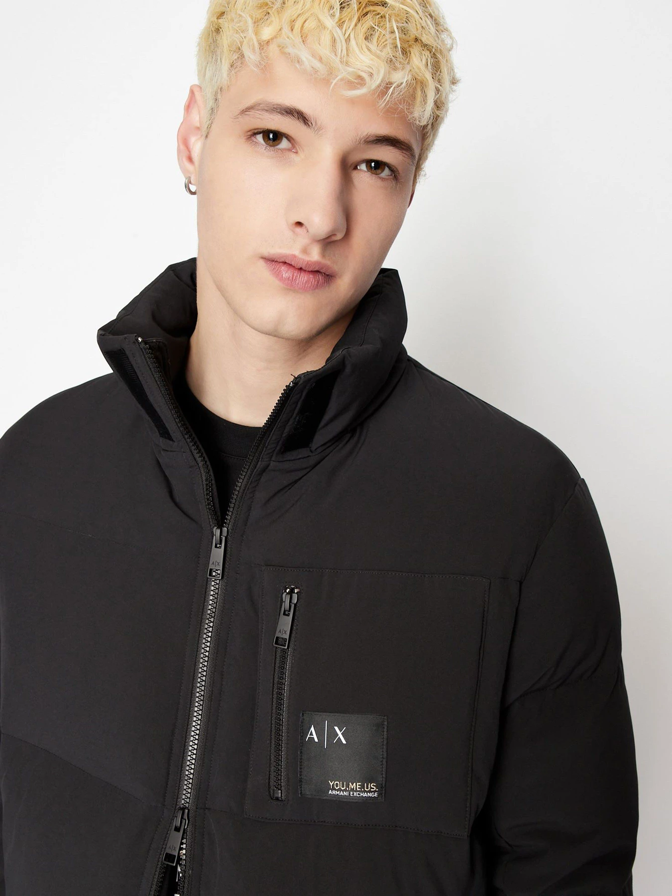 Куртки и дубленки Armani Exchange You.me.us. модель 6LZB12-ZNICZ-1200 Куртки и дубленки Armani Exchange You.me.us. модель 6LZB12-ZNICZ-1200 Фото