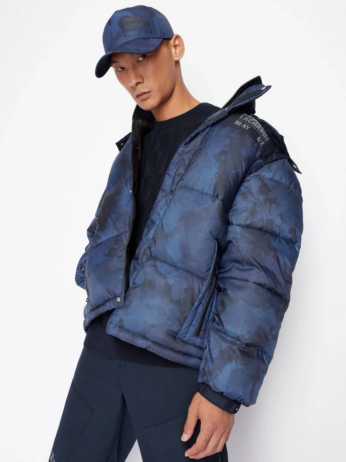 Куртки и дубленки Armani Exchange модель 6LZB22-ZNUQZ-55HV Куртки и дубленки Armani Exchange модель 6LZB22-ZNUQZ-55HV Фото