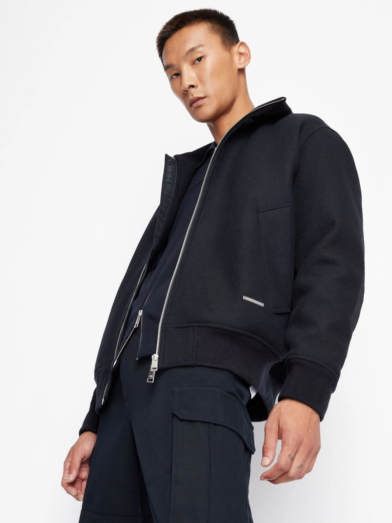 Куртки и дубленки Armani Exchange модель 6LZB35-ZNIKZ-1200 Куртки и дубленки Armani Exchange модель 6LZB35-ZNIKZ-1200 Фото