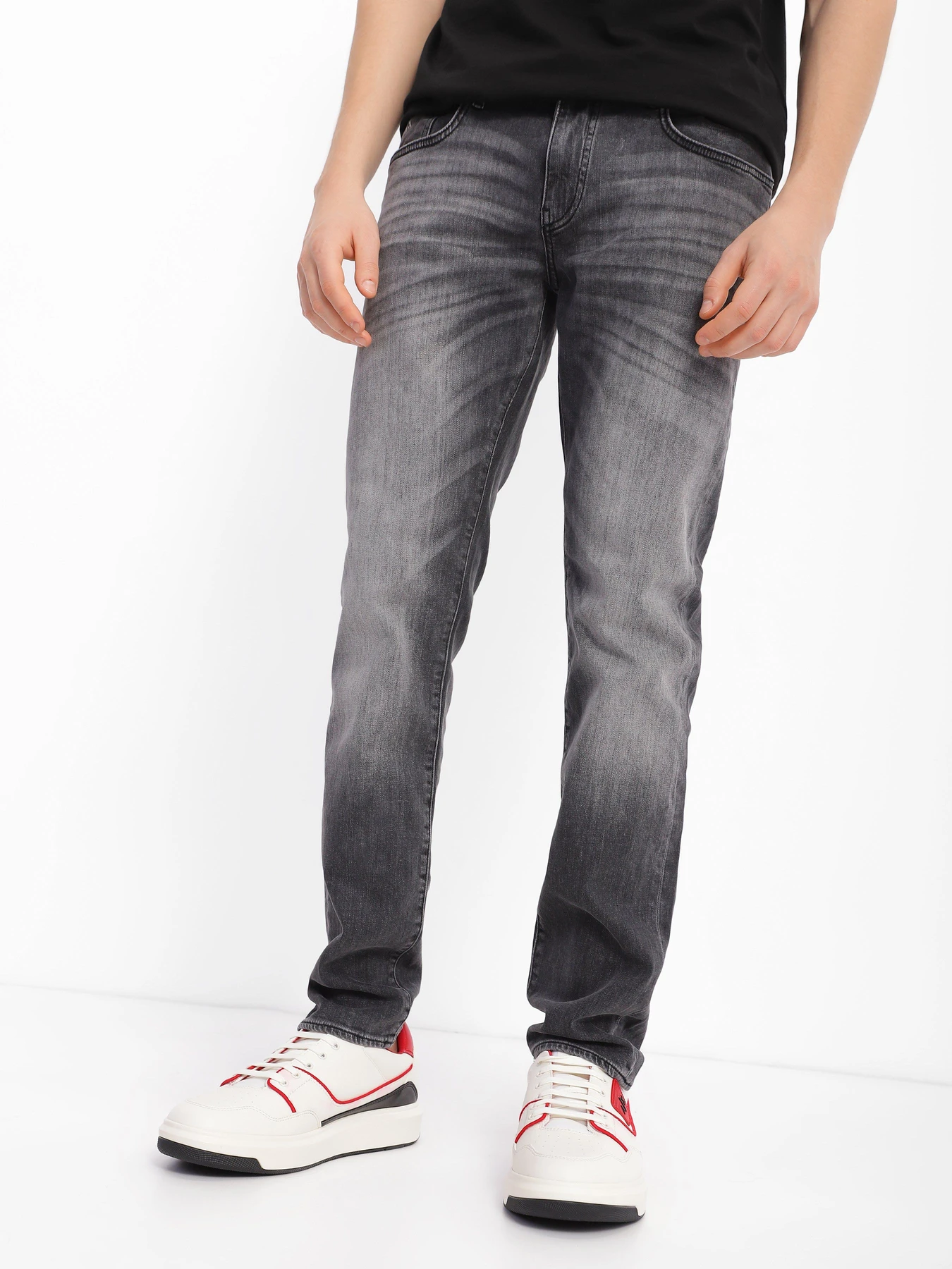 Джинсы Armani Exchange J13 модель 6LZJ13-Z1VTZ-0903 Джинсы Armani Exchange J13 модель 6LZJ13-Z1VTZ-0903 Фото