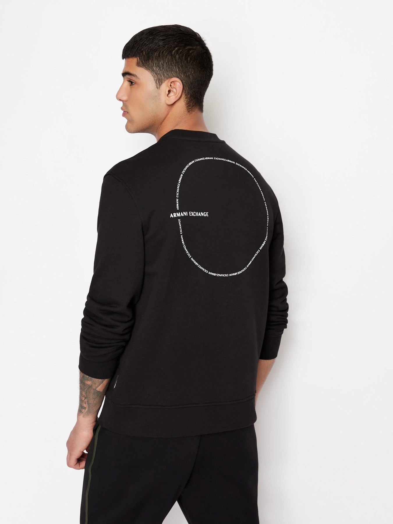 Худи и свитшоты Armani Exchange модель 6LZMAC-ZJBXZ-1200 Худи и свитшоты Armani Exchange модель 6LZMAC-ZJBXZ-1200 Фото