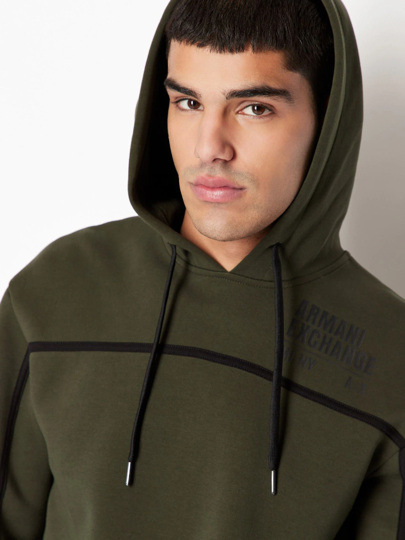 Худи и свитшоты Armani Exchange модель 6LZMFE-ZJ5NZ-1851 Худи и свитшоты Armani Exchange модель 6LZMFE-ZJ5NZ-1851 Фото