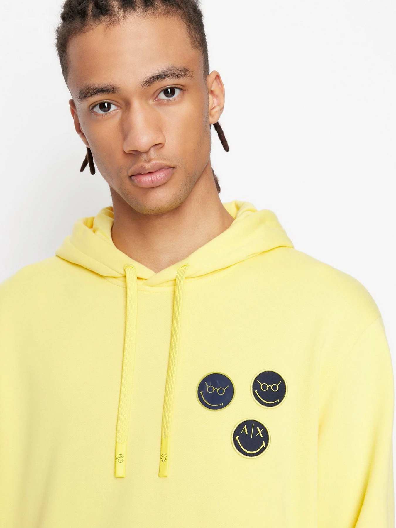 Худи и свитшоты Armani Exchange Smile модель 6LZMJC-ZJ6HZ-1656 Худи и свитшоты Armani Exchange Smile модель 6LZMJC-ZJ6HZ-1656 Фото