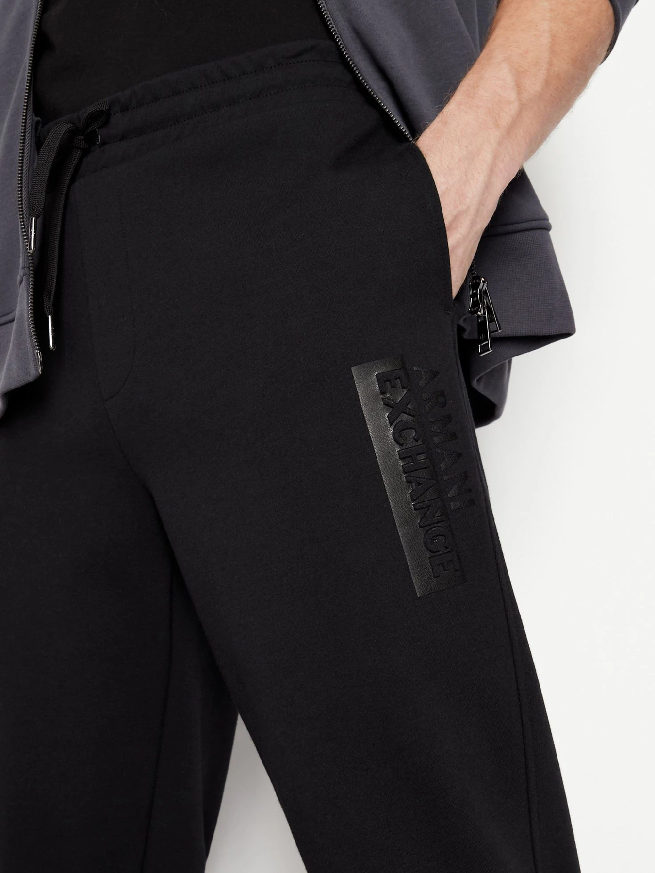 Брюки Armani Exchange модель 6LZPBE-ZJCAZ-1200 Фото