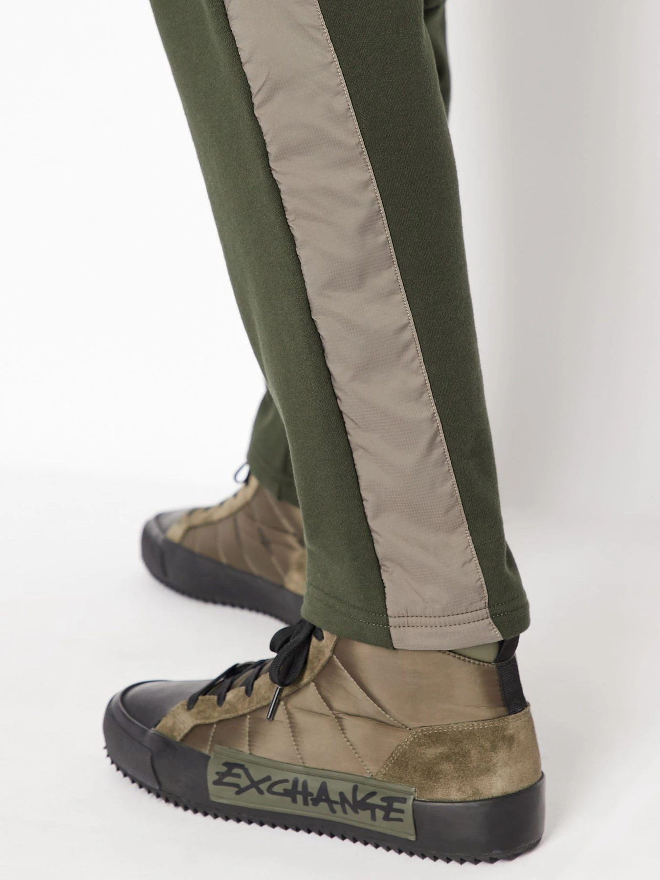 Штани Armani Exchange модель 6LZPFA-ZJXAZ-4875 Штани Armani Exchange модель 6LZPFA-ZJXAZ-4875 Фото