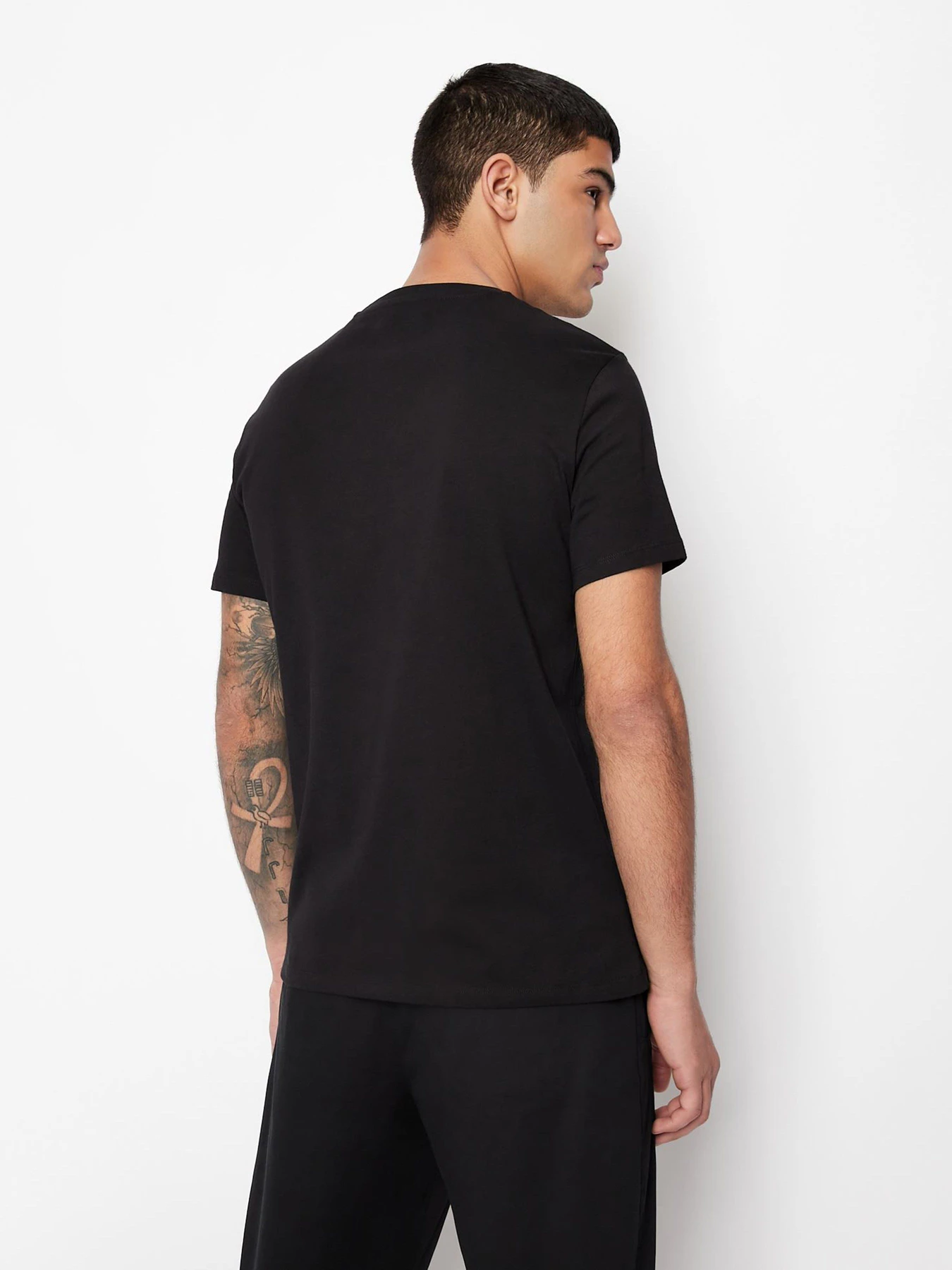Футболки и поло Armani Exchange модель 6LZTAC-ZJGCZ-1200 Футболки и поло Armani Exchange модель 6LZTAC-ZJGCZ-1200 Фото