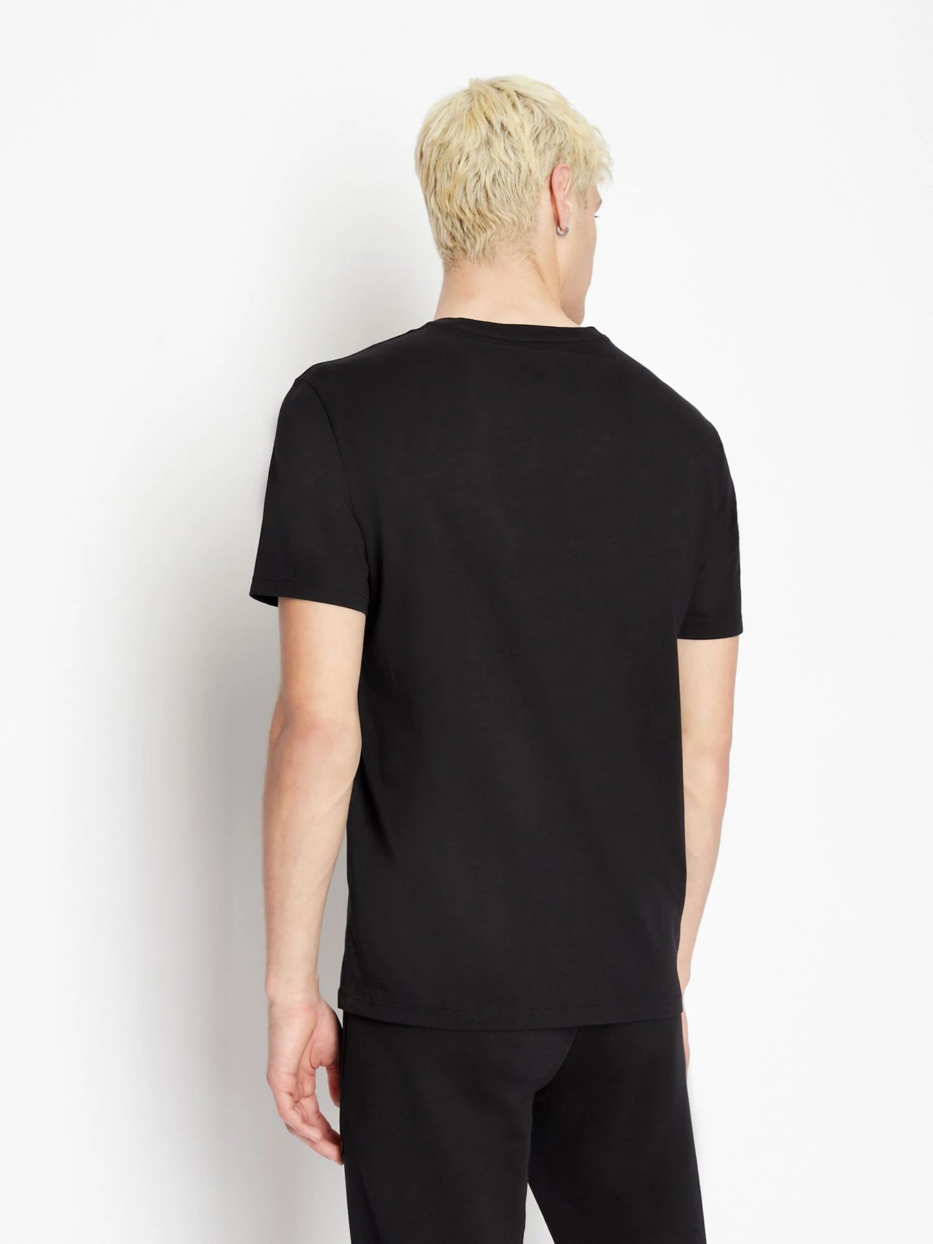 Футболки і поло Armani Exchange YOU.ME.US. модель 6LZTAX-ZJFCZ-1200 Футболки і поло Armani Exchange YOU.ME.US. модель 6LZTAX-ZJFCZ-1200 Фото