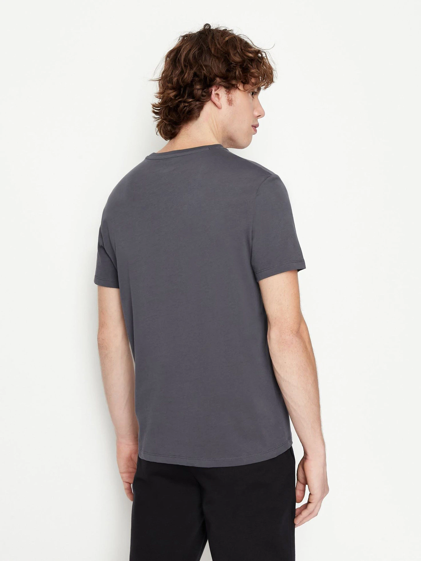 Футболки і поло Armani Exchange модель 6LZTBE-ZJGCZ-1510 Футболки і поло Armani Exchange модель 6LZTBE-ZJGCZ-1510 Фото