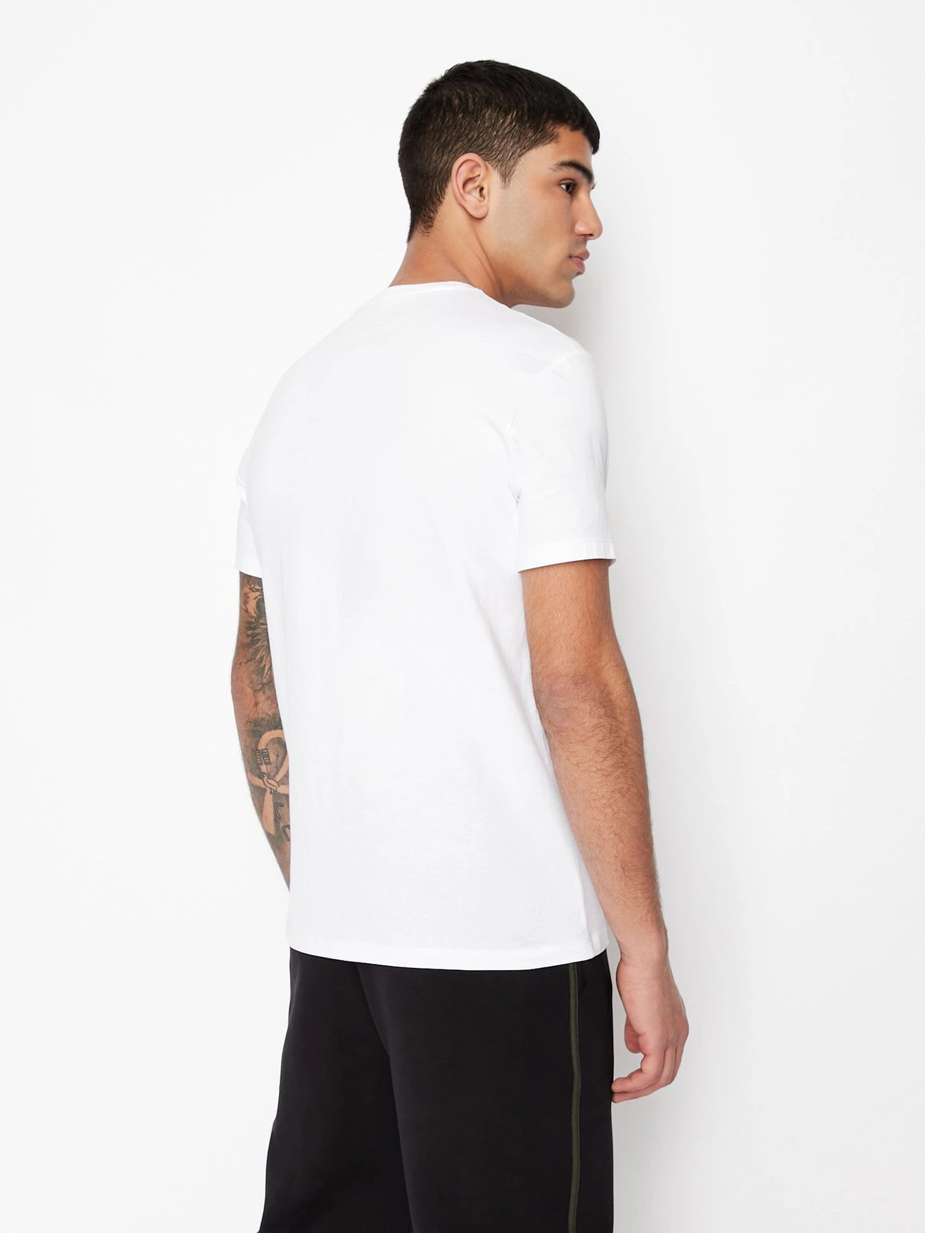 Футболки и поло Armani Exchange модель 6LZTFG-ZJBVZ-1100 Футболки и поло Armani Exchange модель 6LZTFG-ZJBVZ-1100 Фото