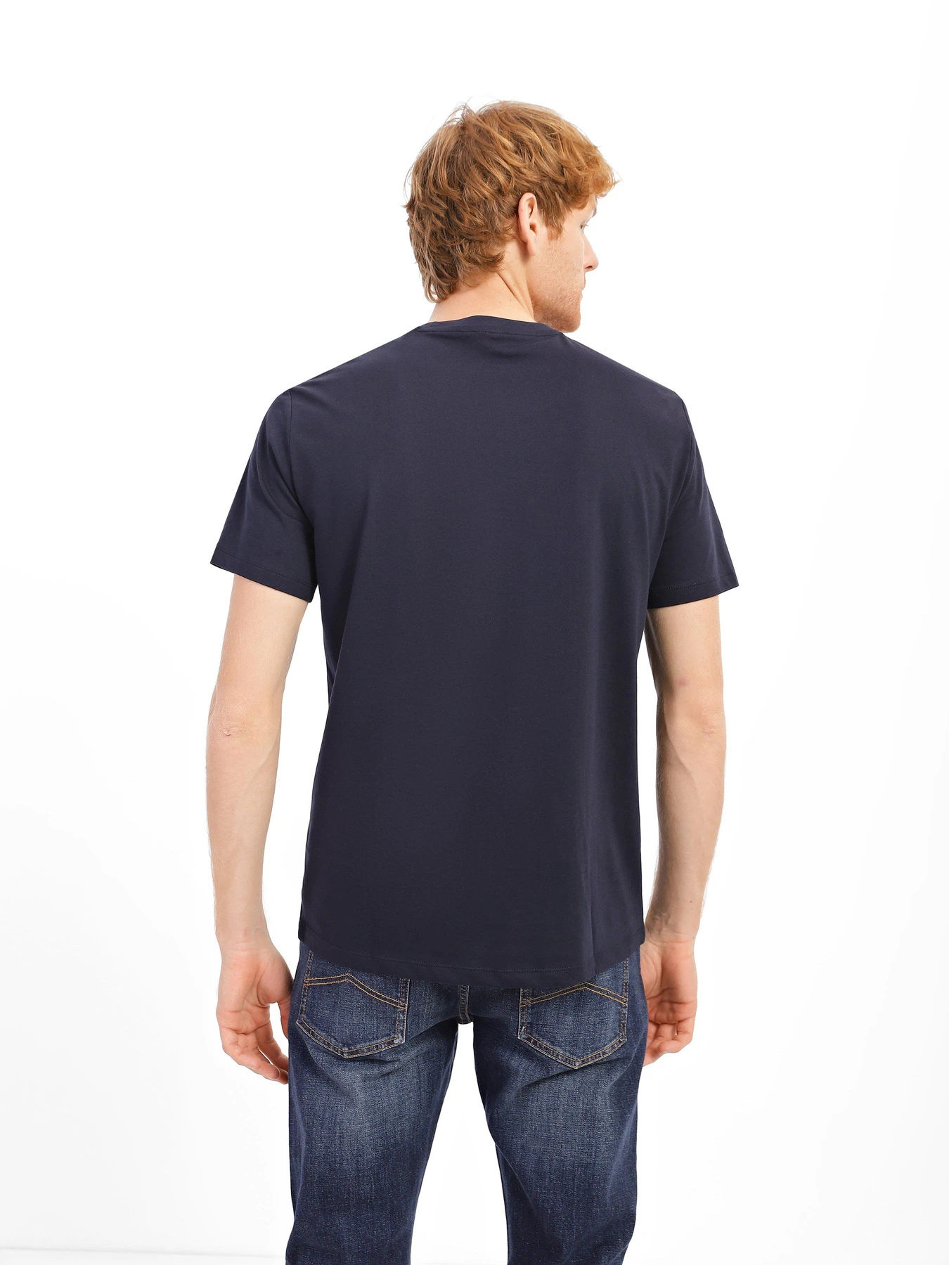 Футболки и поло Armani Exchange модель 6LZTFG-ZJBVZ-1510 Футболки и поло Armani Exchange модель 6LZTFG-ZJBVZ-1510 Фото