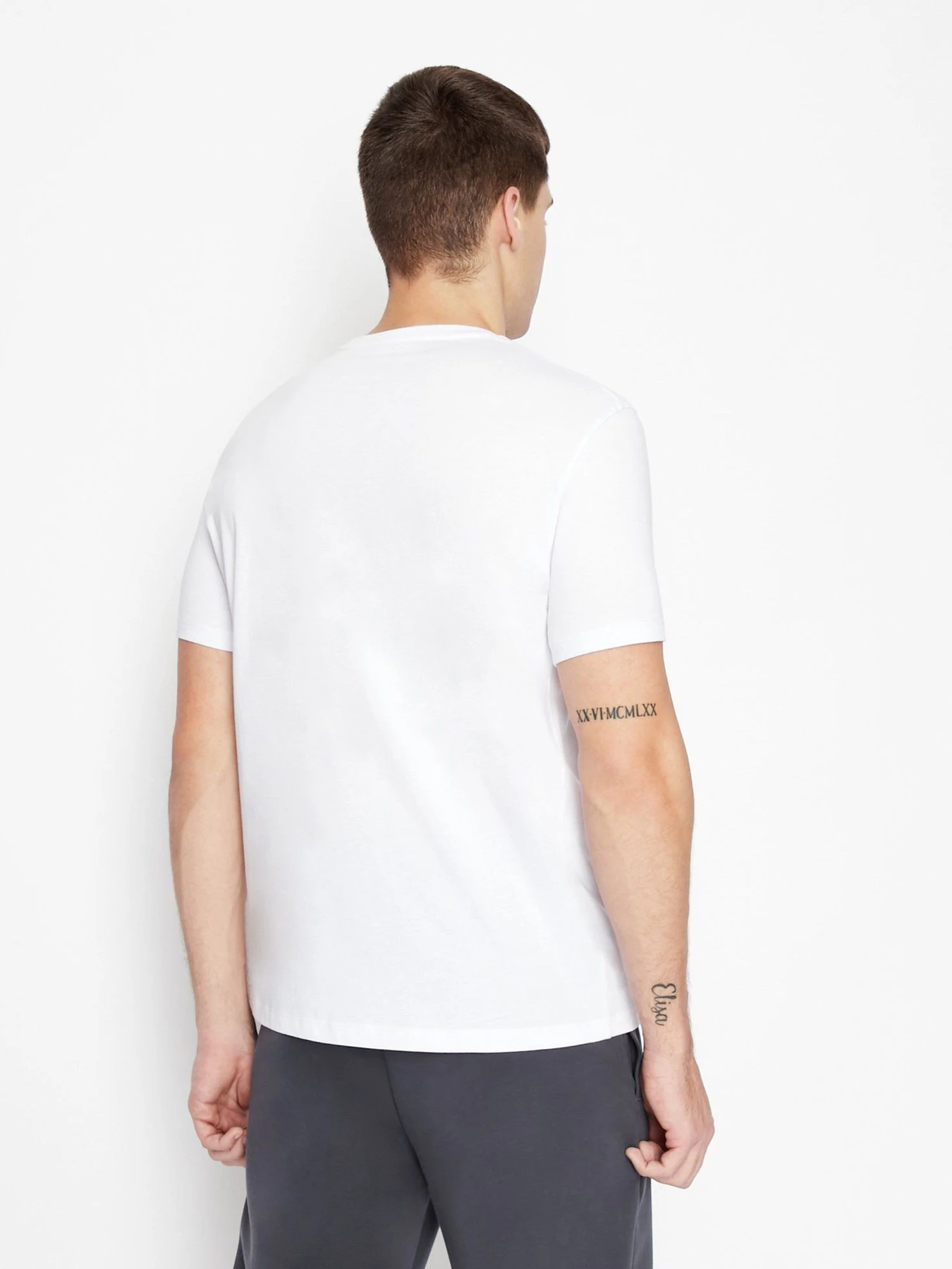 Футболки и поло Armani Exchange модель 6LZTHA-ZJ8EZ-1100 Футболки и поло Armani Exchange модель 6LZTHA-ZJ8EZ-1100 Фото