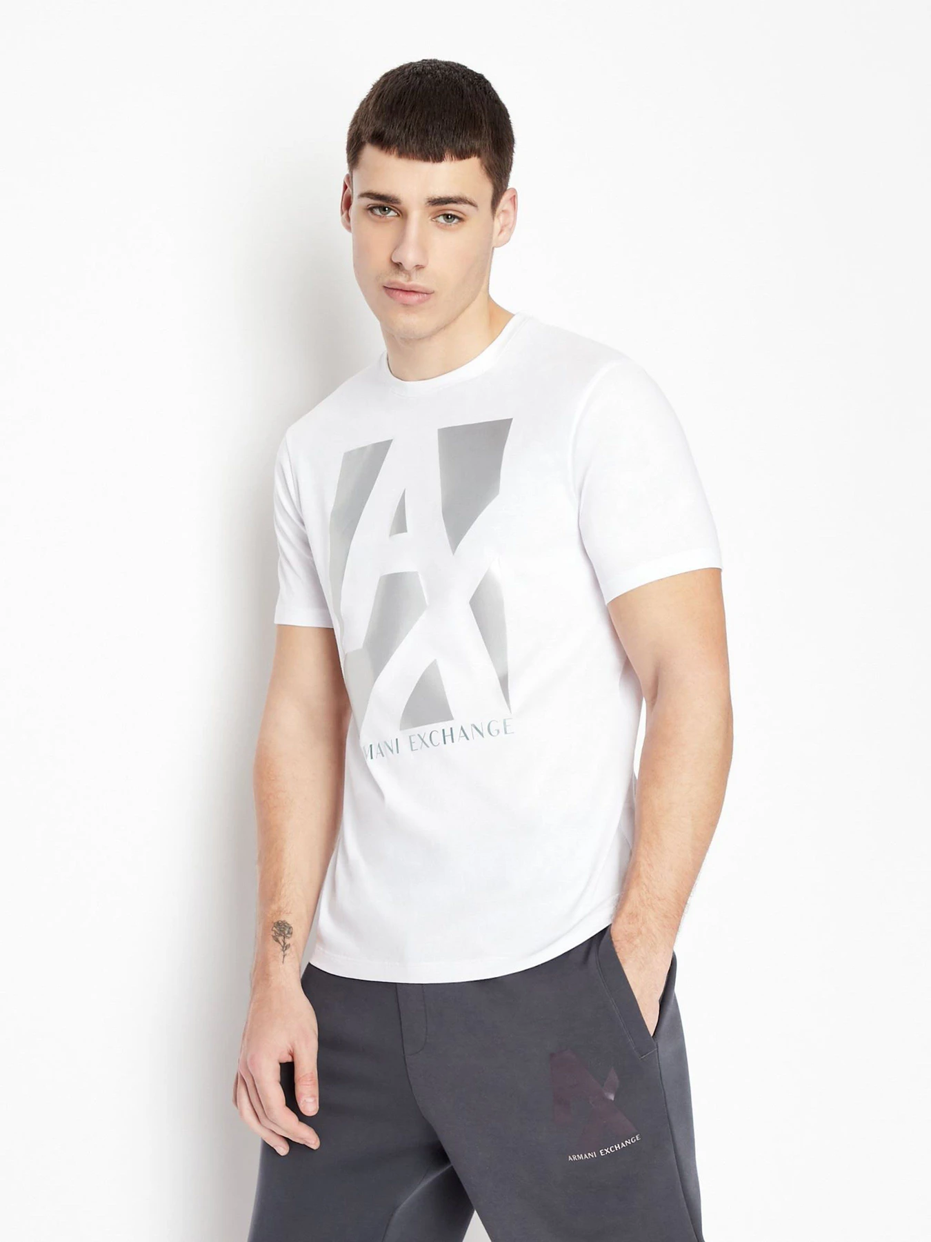 Футболки и поло Armani Exchange модель 6LZTHA-ZJ8EZ-1100 Футболки и поло Armani Exchange модель 6LZTHA-ZJ8EZ-1100 Фото