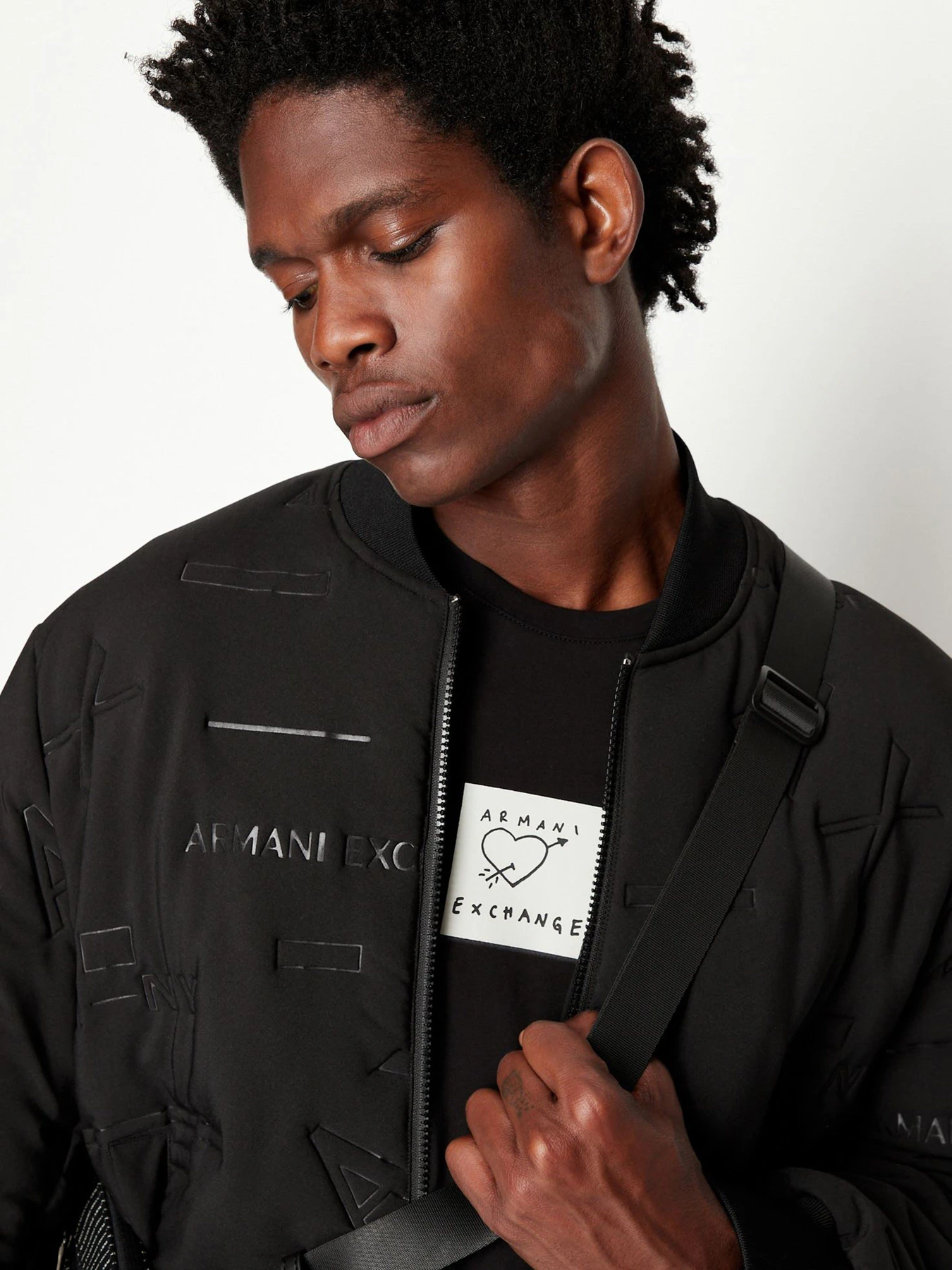 Футболки и поло Armani Exchange модель 6LZTHP-ZJBVZ-1200 Футболки и поло Armani Exchange модель 6LZTHP-ZJBVZ-1200 Фото