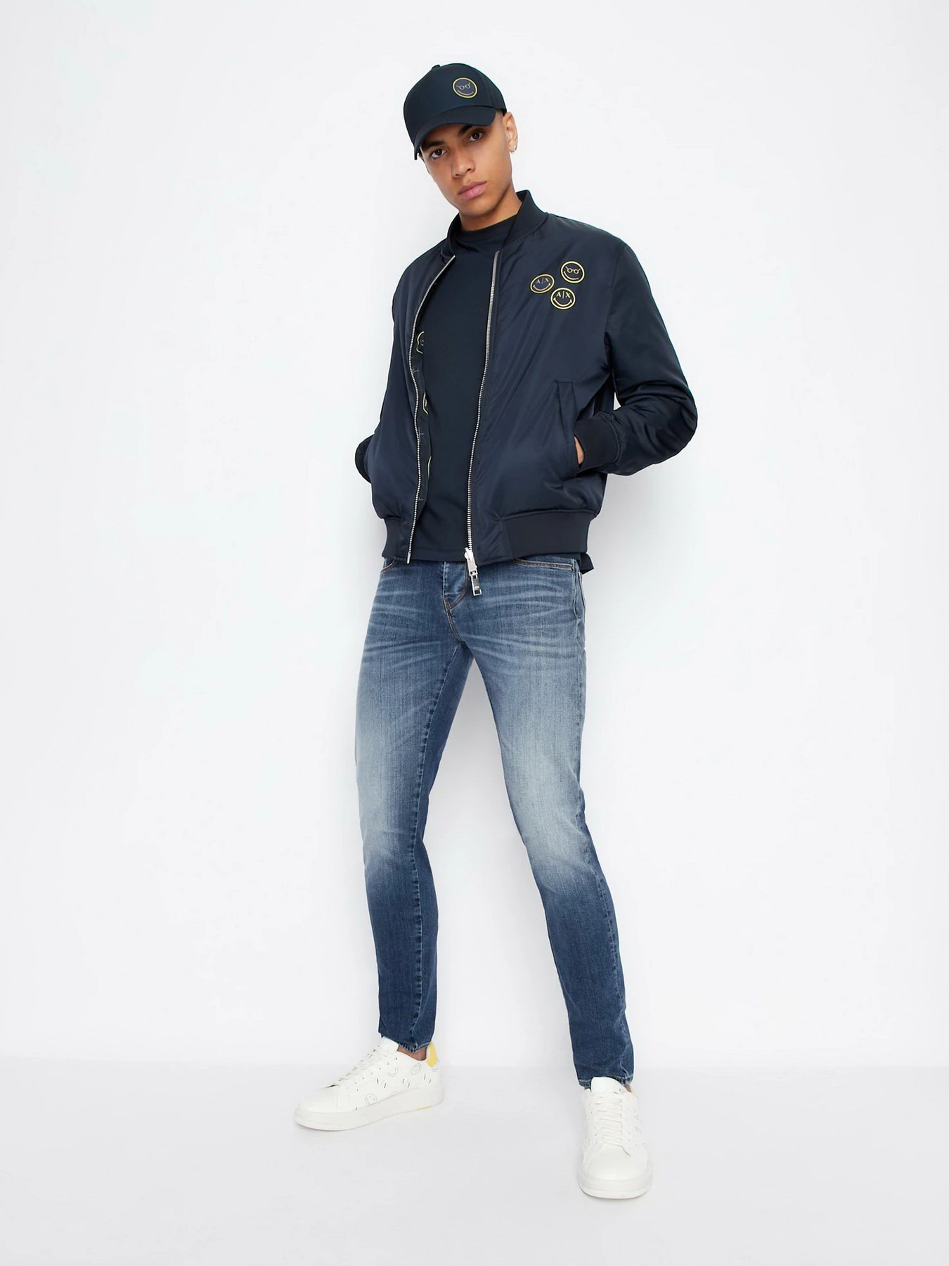 Футболки и поло Armani Exchange Smile модель 6LZTJJ-ZJ8EZ-1510 Фото
