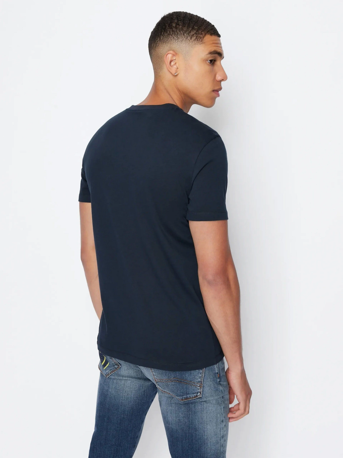 Футболки и поло Armani Exchange Smile модель 6LZTJS-ZJ8EZ-1510 Футболки и поло Armani Exchange Smile модель 6LZTJS-ZJ8EZ-1510 Фото