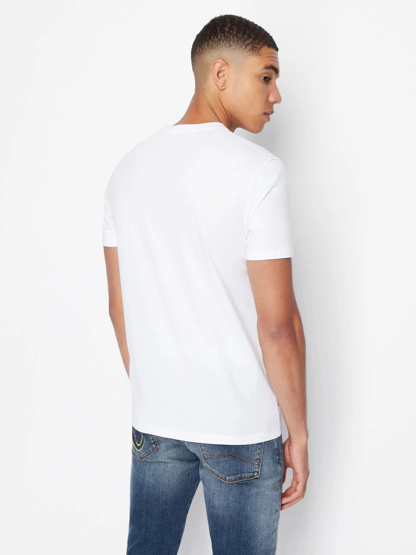 Футболки и поло Armani Exchange Smile модель 6LZTJS-ZJ8EZ-51AD Футболки и поло Armani Exchange Smile модель 6LZTJS-ZJ8EZ-51AD Фото