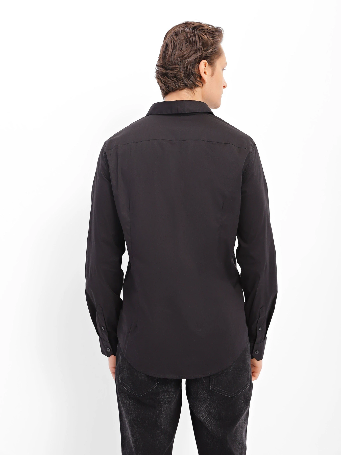 Рубашки Armani Exchange модель 8NZC31-ZN28Z-1200 Рубашки Armani Exchange модель 8NZC31-ZN28Z-1200 Фото