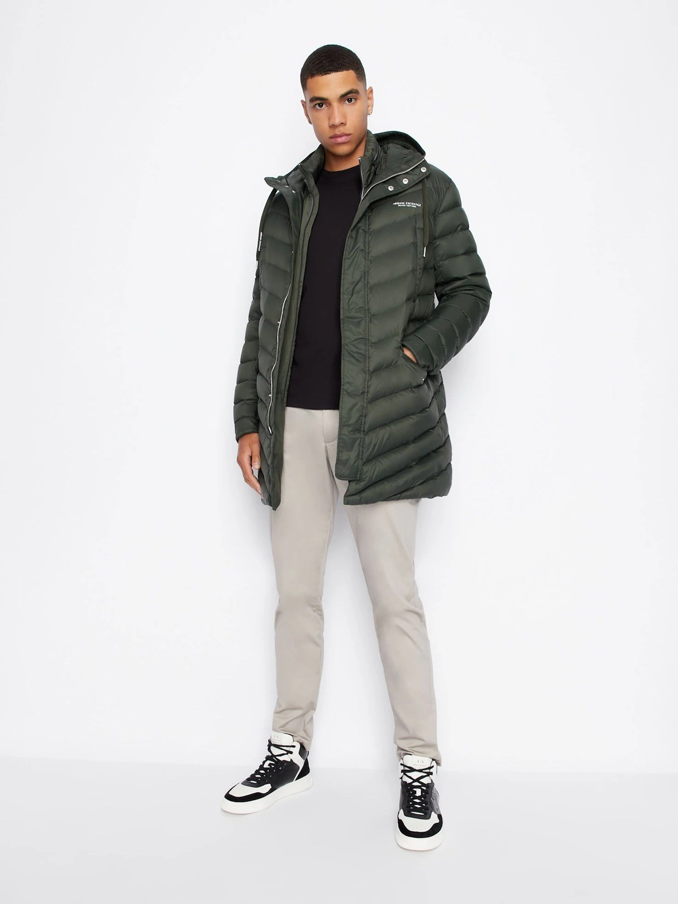 Куртки та дублянки Armani Exchange модель 8NZL20-ZNW3Z-1851 Куртки та дублянки Armani Exchange модель 8NZL20-ZNW3Z-1851 Фото