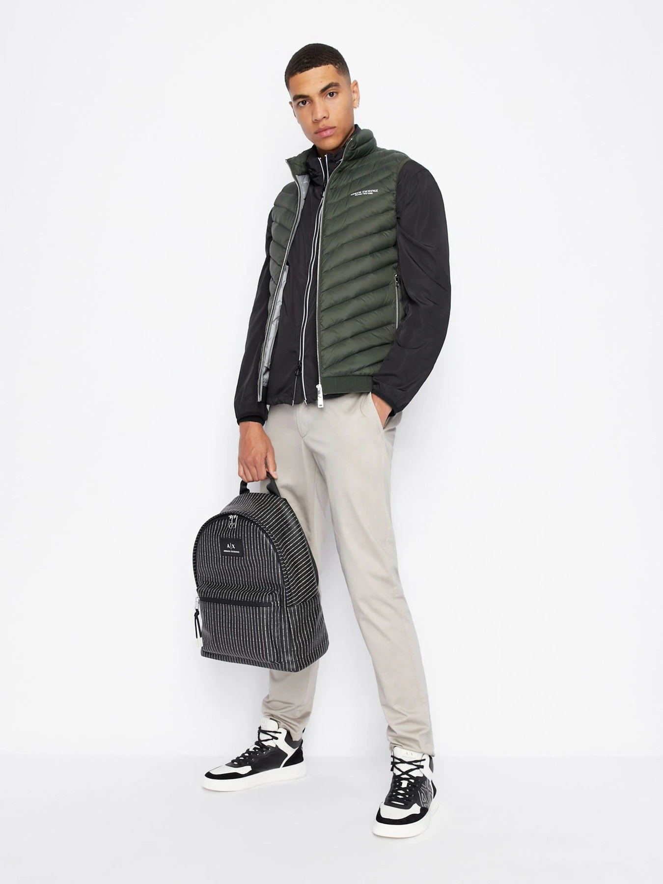 Куртки та дублянки Armani Exchange модель 8NZQ52-ZNW3Z-4883 Куртки та дублянки Armani Exchange модель 8NZQ52-ZNW3Z-4883 Фото