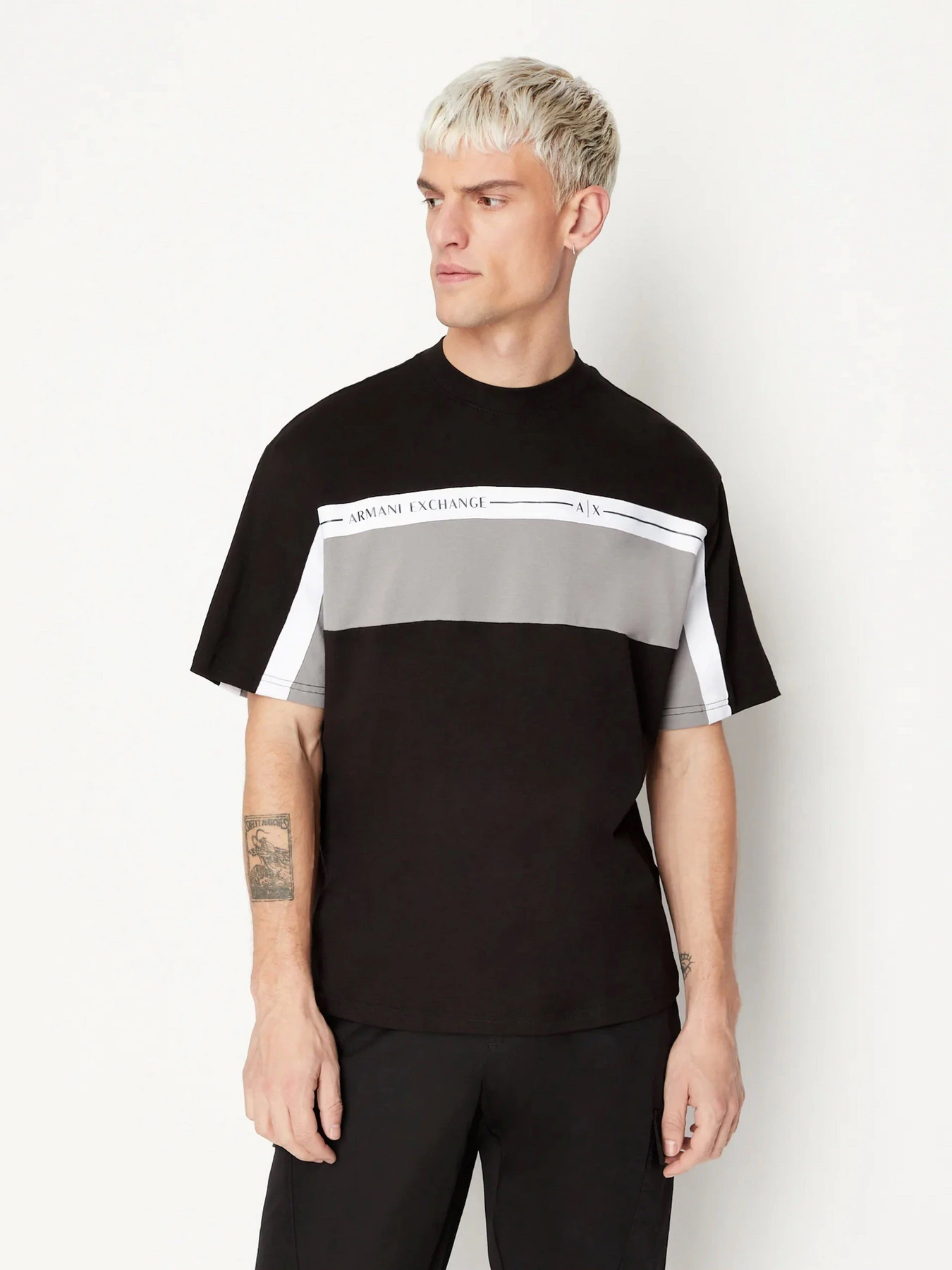Футболки и поло Armani Exchange модель 3RZMFD-ZJGEZ-52AF Футболки и поло Armani Exchange модель 3RZMFD-ZJGEZ-52AF Фото