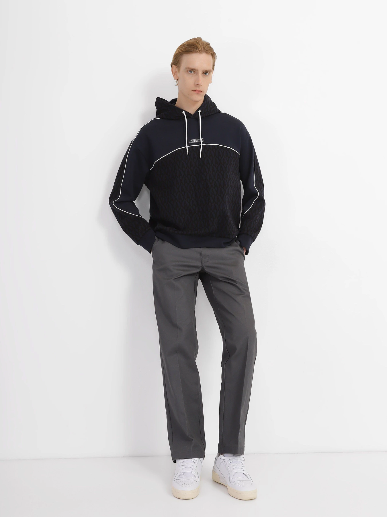 Худі та світшоти Armani Exchange модель 3RZMLA-ZJGFZ-85CN Фото