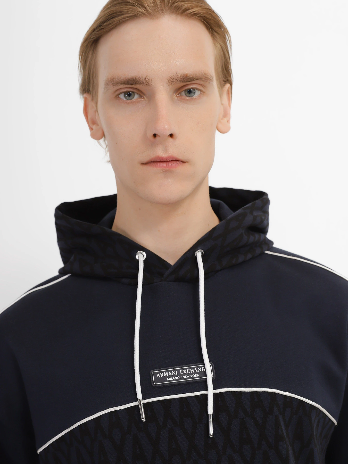 Худі та світшоти Armani Exchange модель 3RZMLA-ZJGFZ-85CN Фото