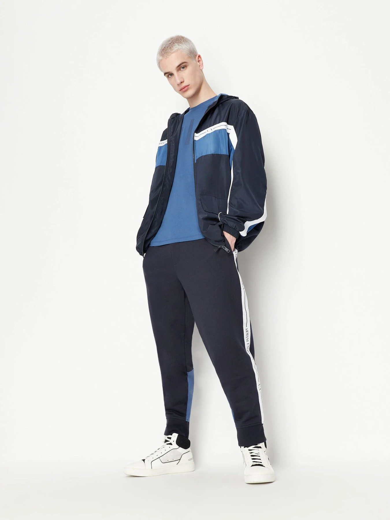 Штани Armani Exchange модель 3RZPFB-ZJDEZ-85CE Фото