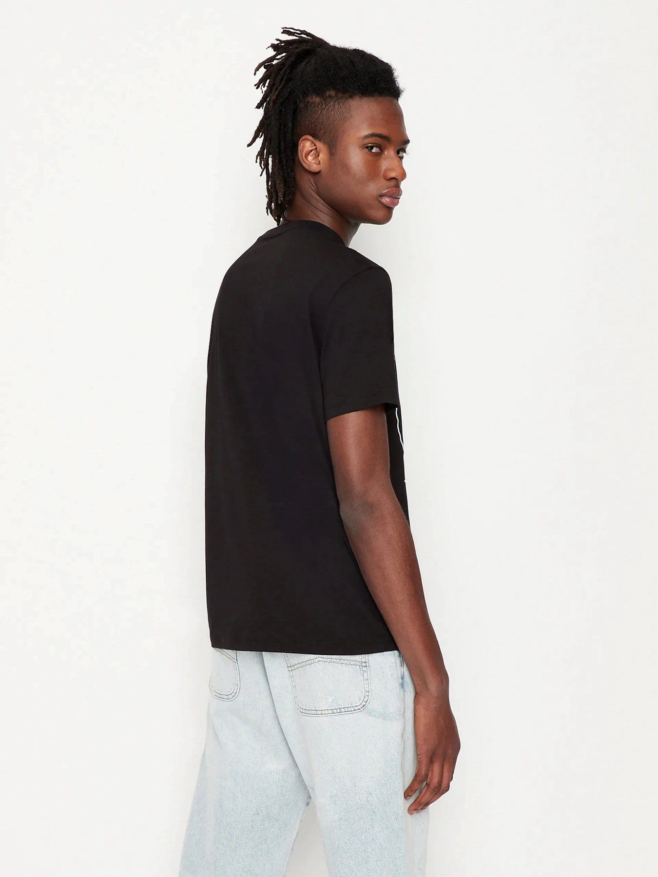 Футболки и поло Armani Exchange Basic by Armani модель 3RZTAG-ZJ8EZ-1200 Футболки и поло Armani Exchange Basic by Armani модель 3RZTAG-ZJ8EZ-1200 Фото
