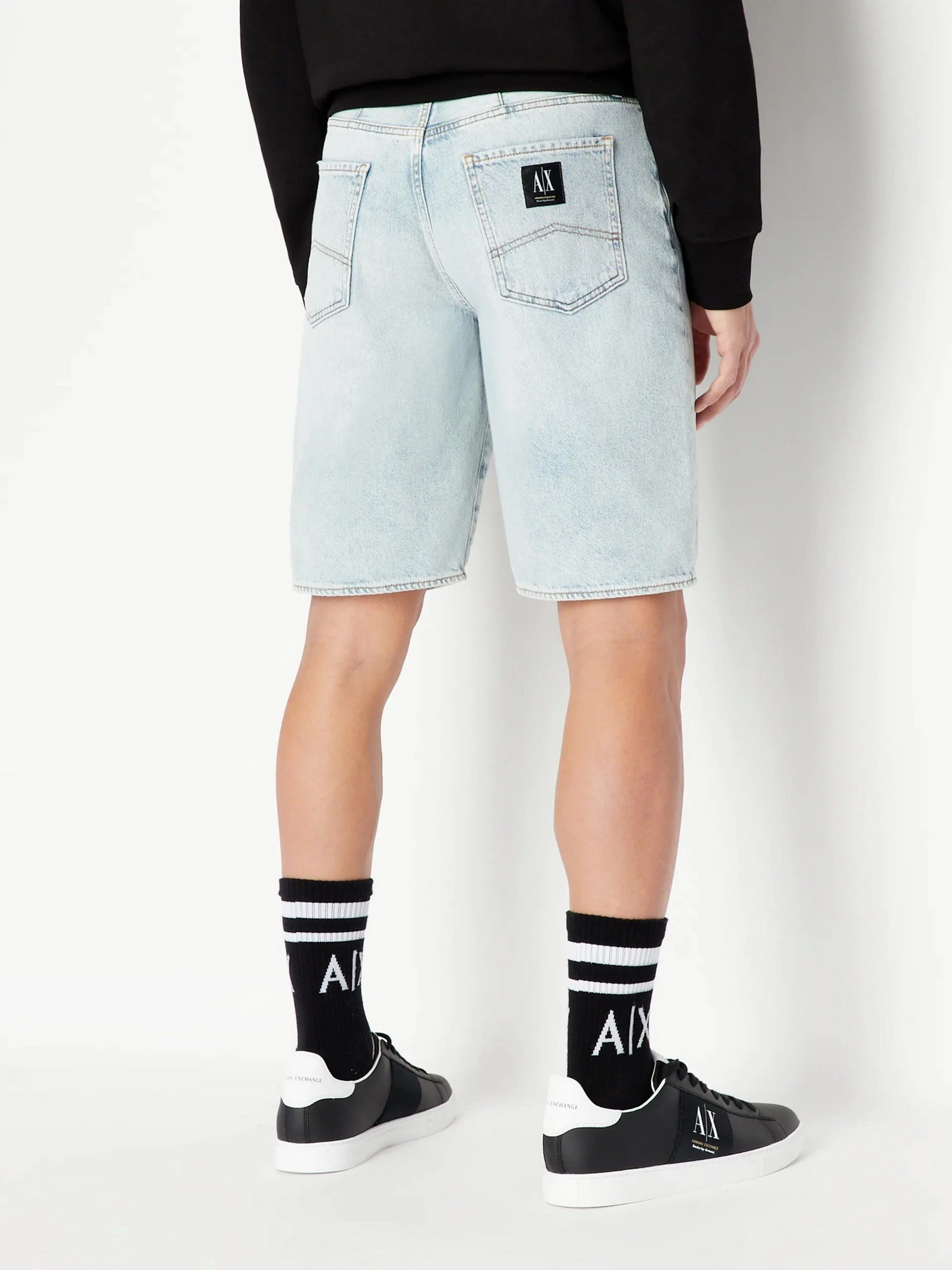 Шорты Armani Exchange модель 3RZJ65-Z1S5Z-1500 Шорты Armani Exchange модель 3RZJ65-Z1S5Z-1500 Фото